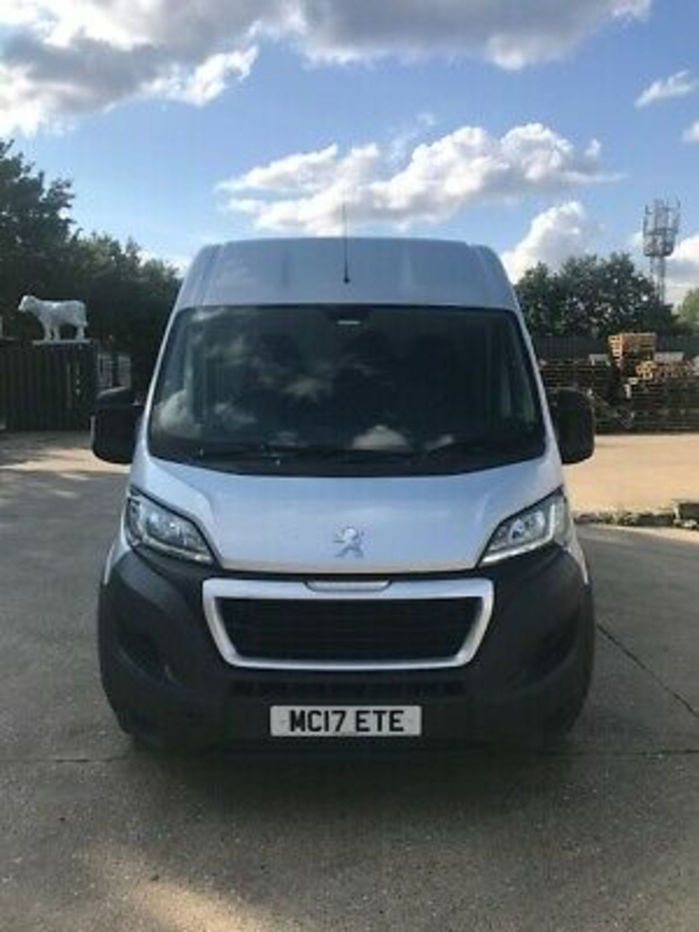 ON SALE PEUGEOT BOXER 2.0HDI BLUE "XLWB" L4H2 - 17 REG - EURO6 MODEL - AIR CON - SAT NAV - - LOOK! - Image 8 of 10