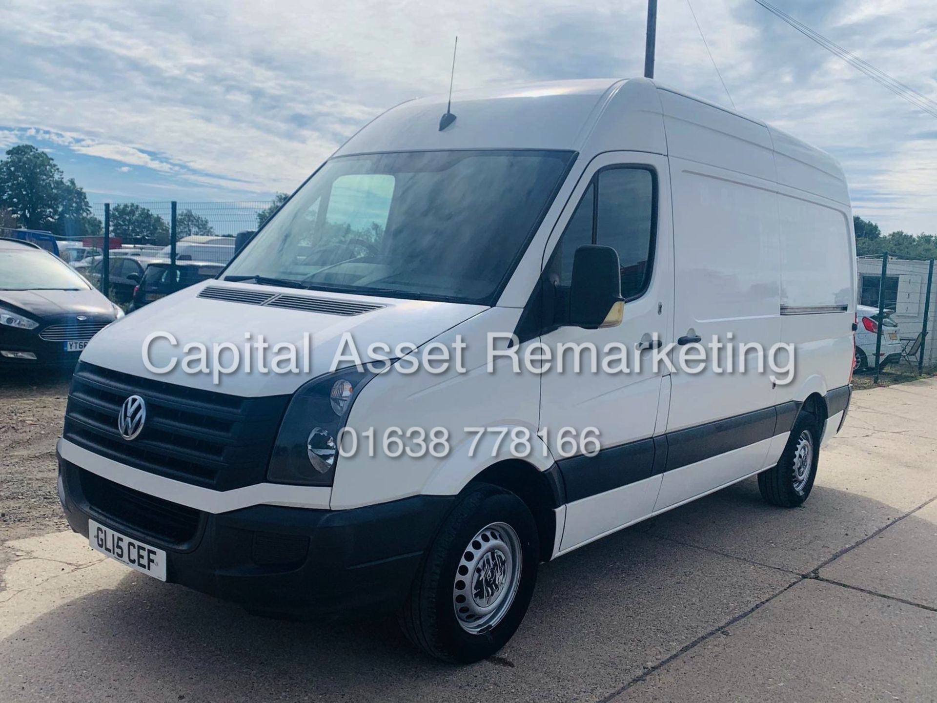 On Sale VOLKSWAGEN CRAFTER 2.0TDI CR35 (15 REG) 1 OWNER - CRUISE - ELEC PACK - BLUETOOTH - Image 6 of 30