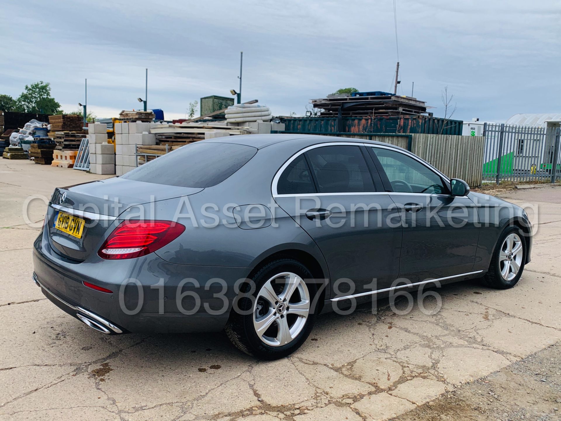 MERCEDES-BENZ E220D *SALOON* (2018 - NEW MODEL) '9-G TRONIC AUTO - LEATHER - SAT NAV' - Image 13 of 53