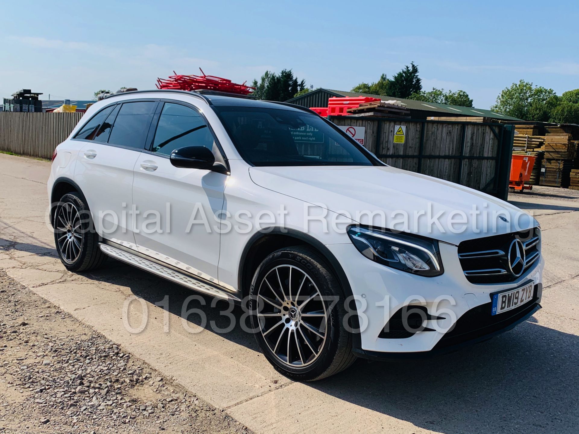 (On Sale) MERCEDES-BENZ GLC 250 *AMG - NIGHT EDITION* SUV (2019) '9G TRONIC - 4-MATIC' *HUGE SPEC* - Image 3 of 53