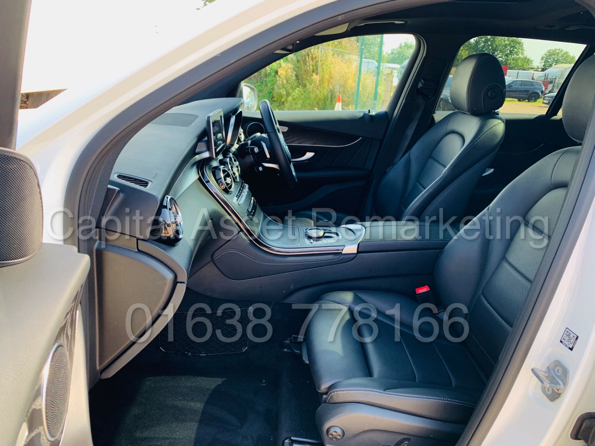 (On Sale) MERCEDES-BENZ GLC 250 *AMG - NIGHT EDITION* SUV (2019) '9G TRONIC - 4-MATIC' *HUGE SPEC* - Image 26 of 53