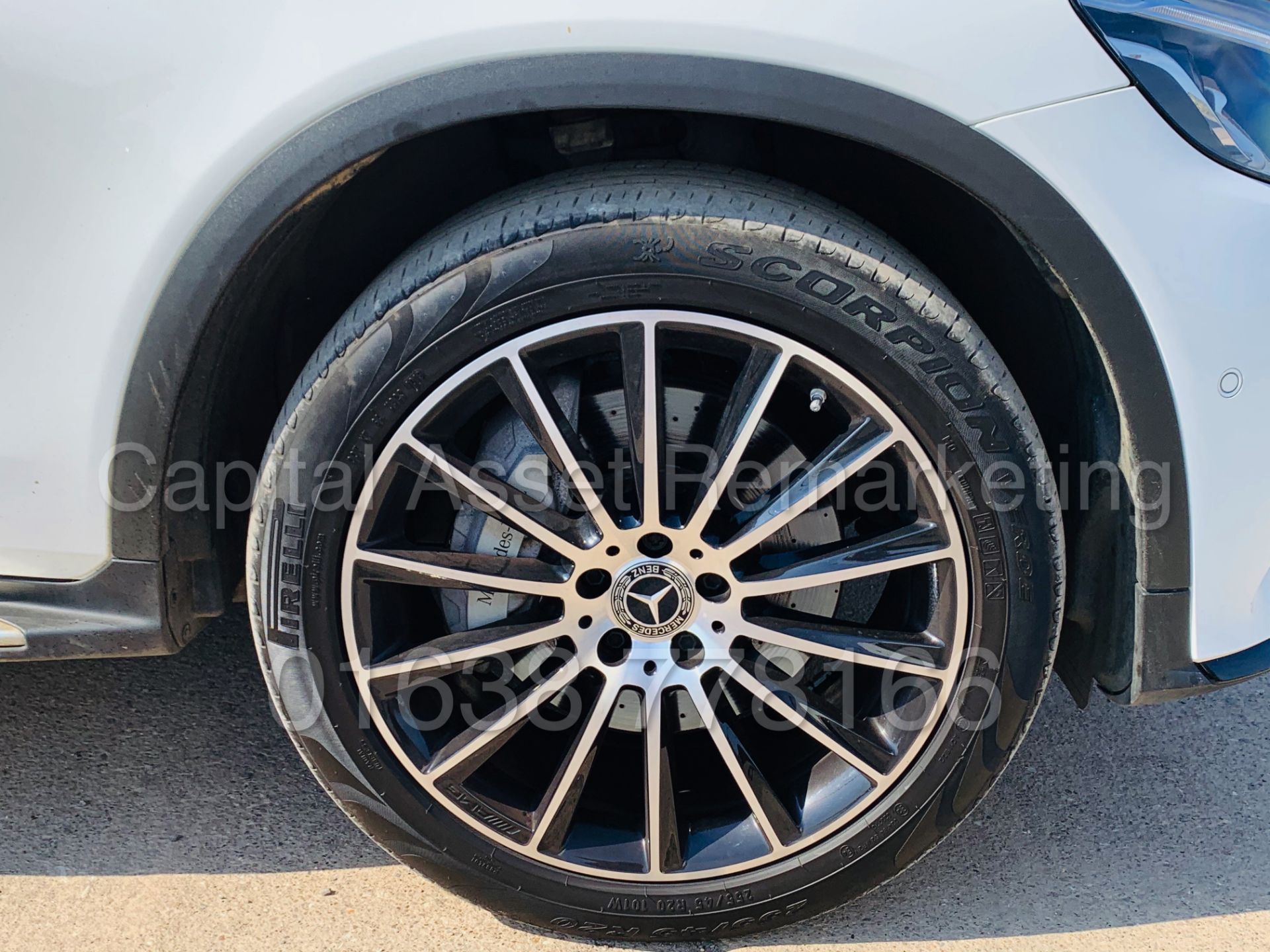 (On Sale) MERCEDES-BENZ GLC 250 *AMG - NIGHT EDITION* SUV (2019) '9G TRONIC - 4-MATIC' *HUGE SPEC* - Image 20 of 53