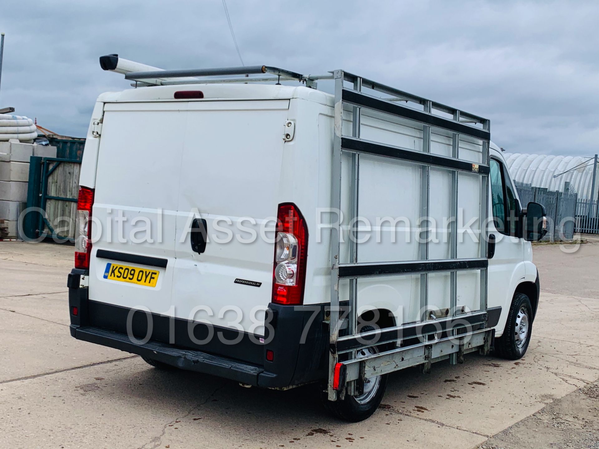 (ON SALE) PEUGEOT BOXER *PROFESSIONAL* SWB - PANEL VAN (2009) '2.2 HDI - 100 BHP' *AIR CON* (NO VAT) - Image 7 of 34