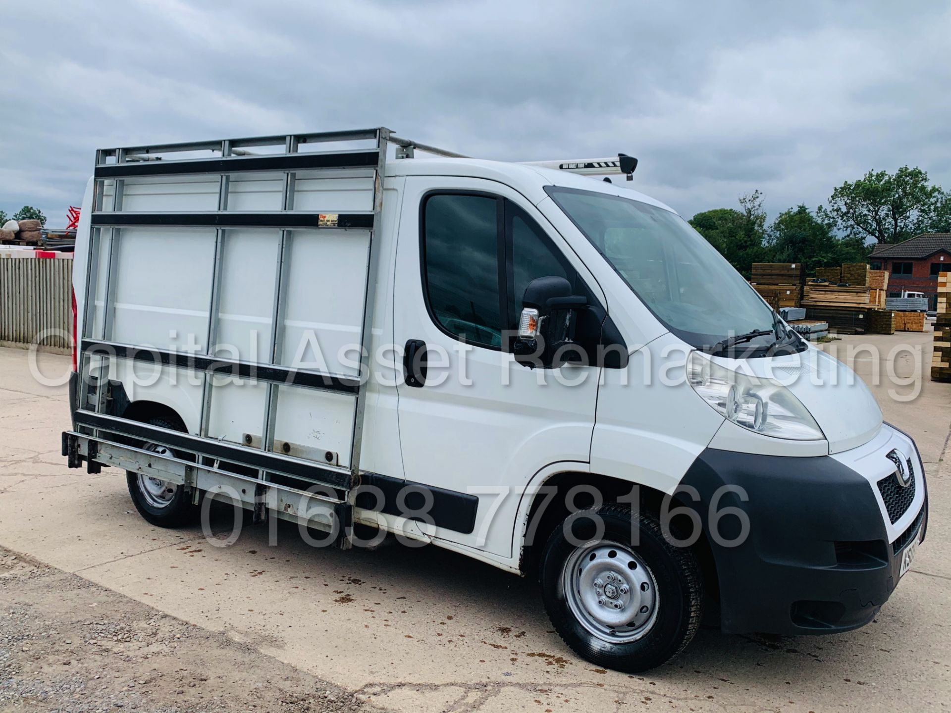 (ON SALE) PEUGEOT BOXER *PROFESSIONAL* SWB - PANEL VAN (2009) '2.2 HDI - 100 BHP' *AIR CON* (NO VAT) - Image 10 of 34