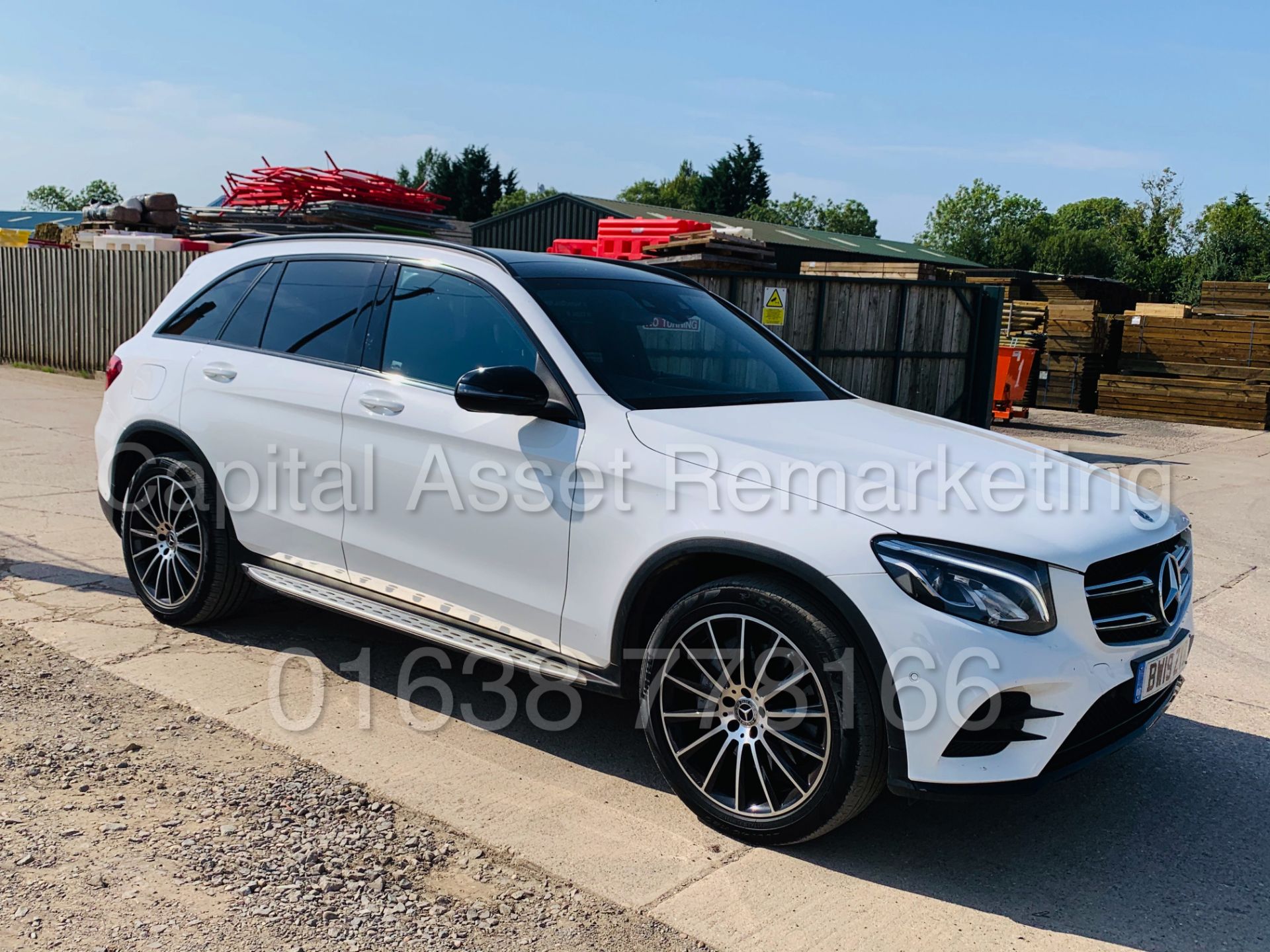 (On Sale) MERCEDES-BENZ GLC 250 *AMG - NIGHT EDITION* SUV (2019) '9G TRONIC - 4-MATIC' *HUGE SPEC* - Image 2 of 53