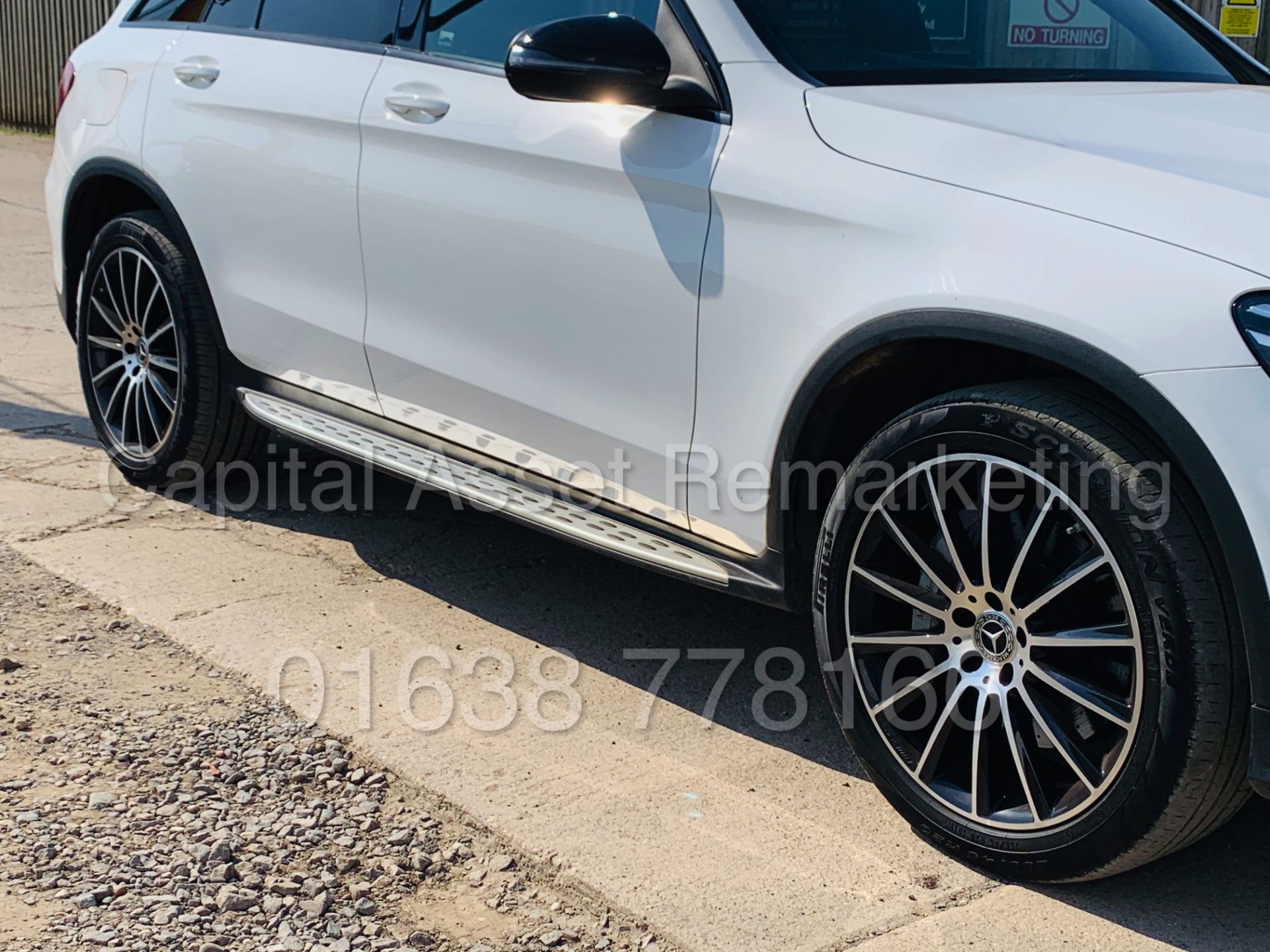 (On Sale) MERCEDES-BENZ GLC 250 *AMG - NIGHT EDITION* SUV (2019) '9G TRONIC - 4-MATIC' *HUGE SPEC* - Image 15 of 53