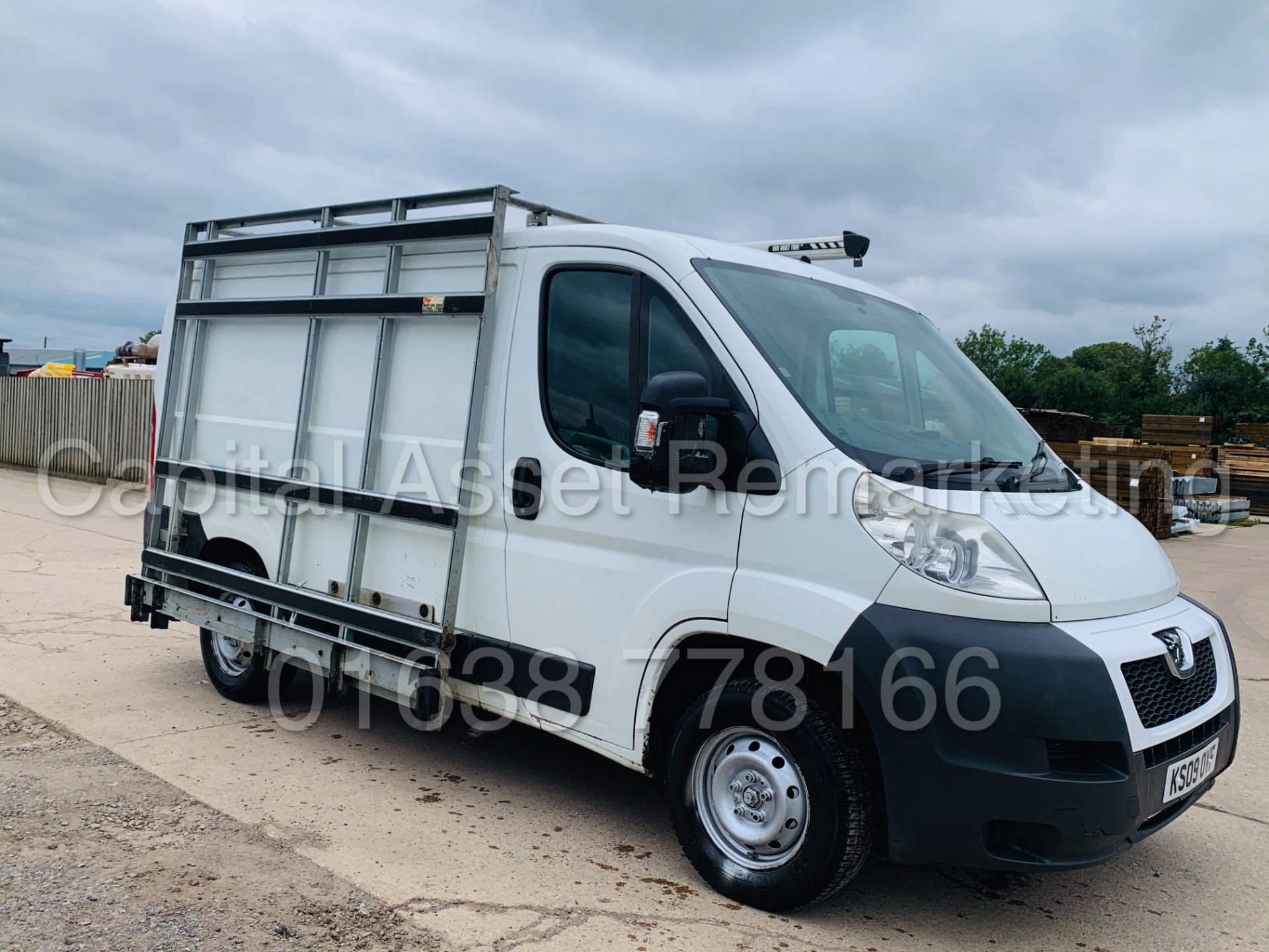 (ON SALE) PEUGEOT BOXER *PROFESSIONAL* SWB - PANEL VAN (2009) '2.2 HDI - 100 BHP' *AIR CON* (NO VAT) - Image 9 of 34