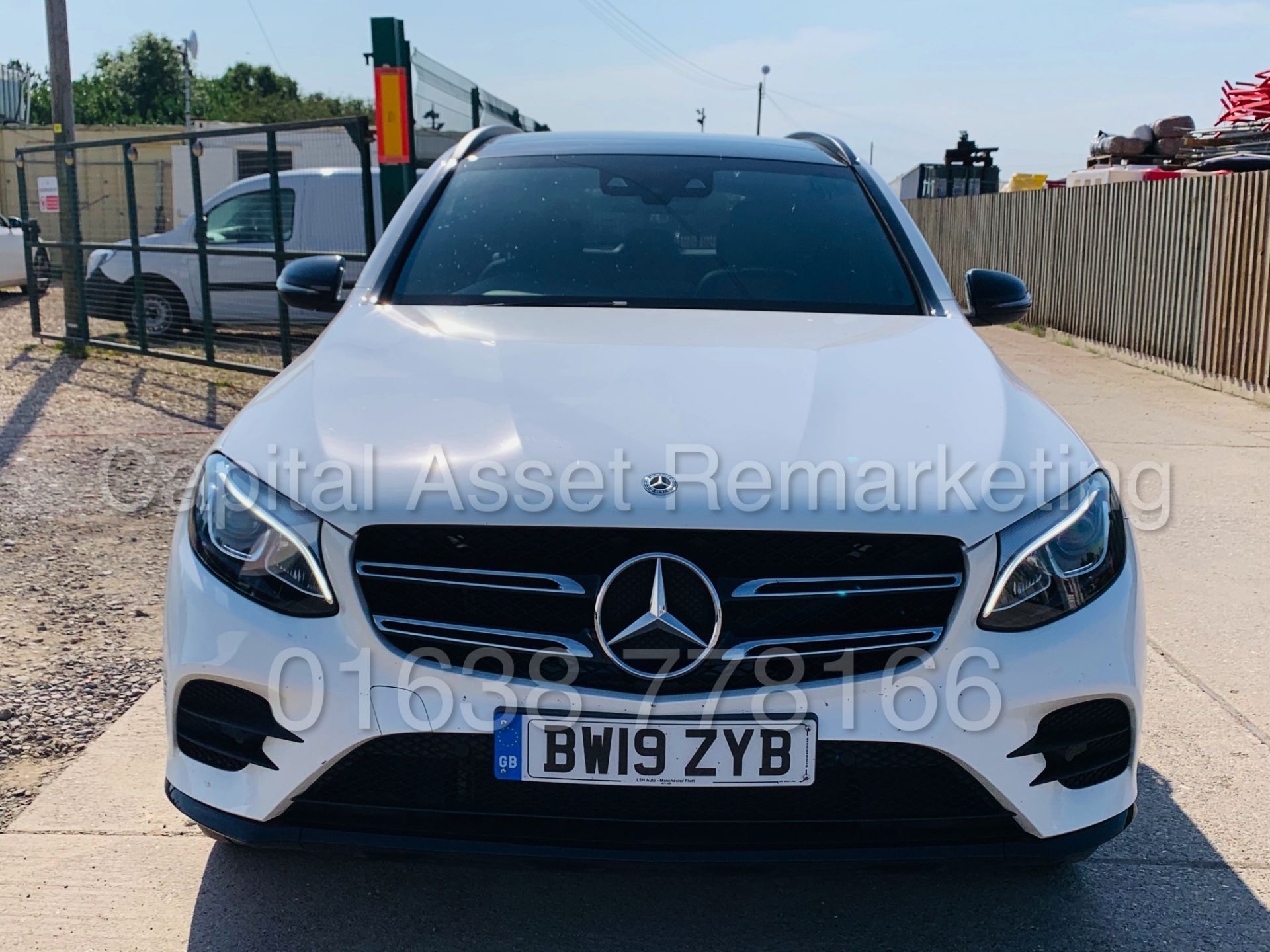 (On Sale) MERCEDES-BENZ GLC 250 *AMG - NIGHT EDITION* SUV (2019) '9G TRONIC - 4-MATIC' *HUGE SPEC* - Image 4 of 53