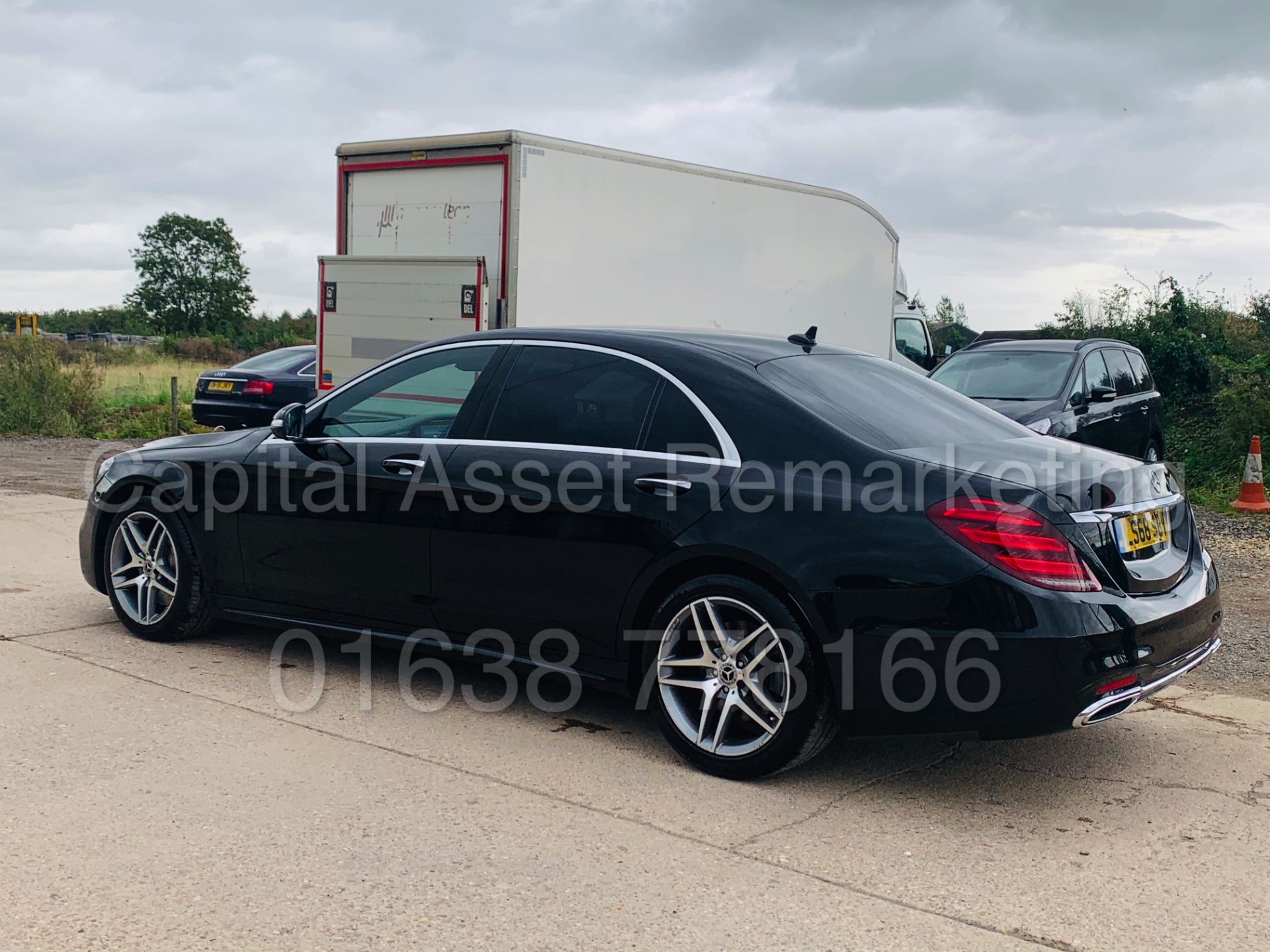 (On Sale) MERCEDES-BENZ S350D LWB *AMG LINE - EXECUTIVE SALOON* (2019 MODEL) 9-G TRONIC *MEGA SPEC* - Image 9 of 65