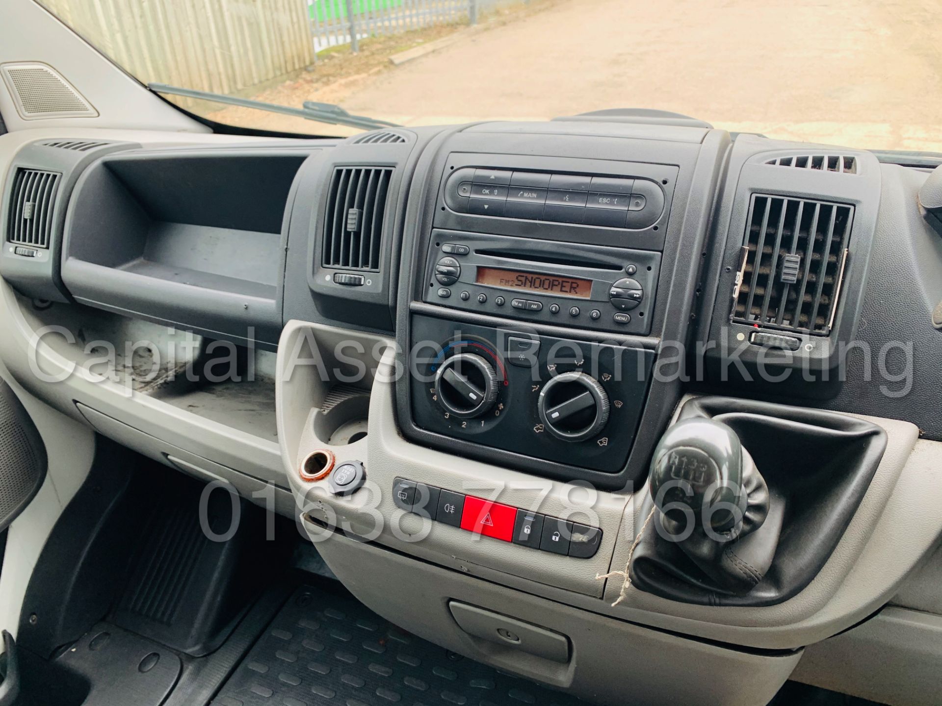 (ON SALE) PEUGEOT BOXER *PROFESSIONAL* SWB - PANEL VAN (2009) '2.2 HDI - 100 BHP' *AIR CON* (NO VAT) - Image 27 of 34