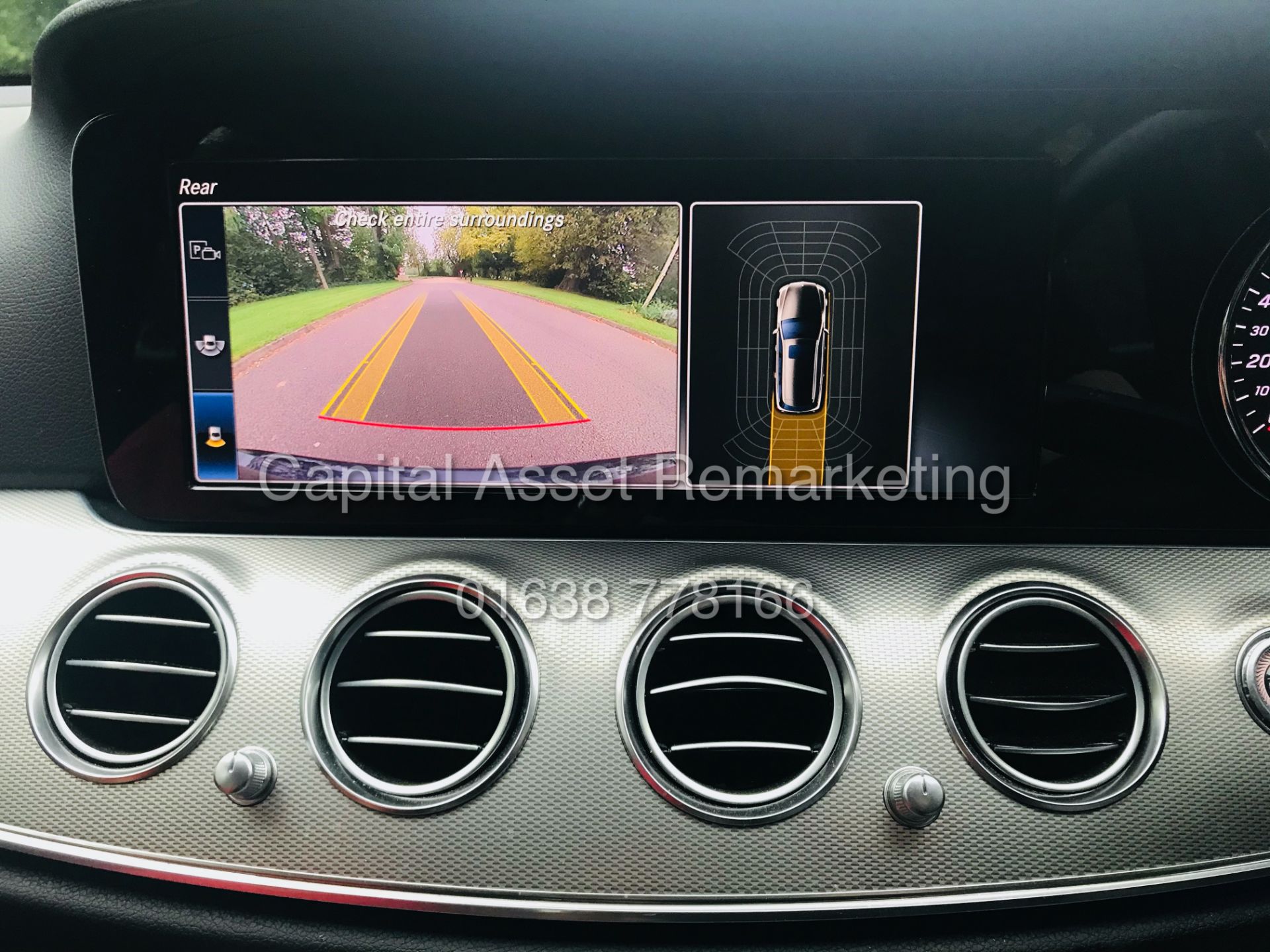 MERCEDES E220d "SE" SPECIAL EQUIPMENT ESTATE "AUTO" (2019 MODEL) 1 KEEPER - LEATHER - SAT NAV - WOW! - Image 30 of 35