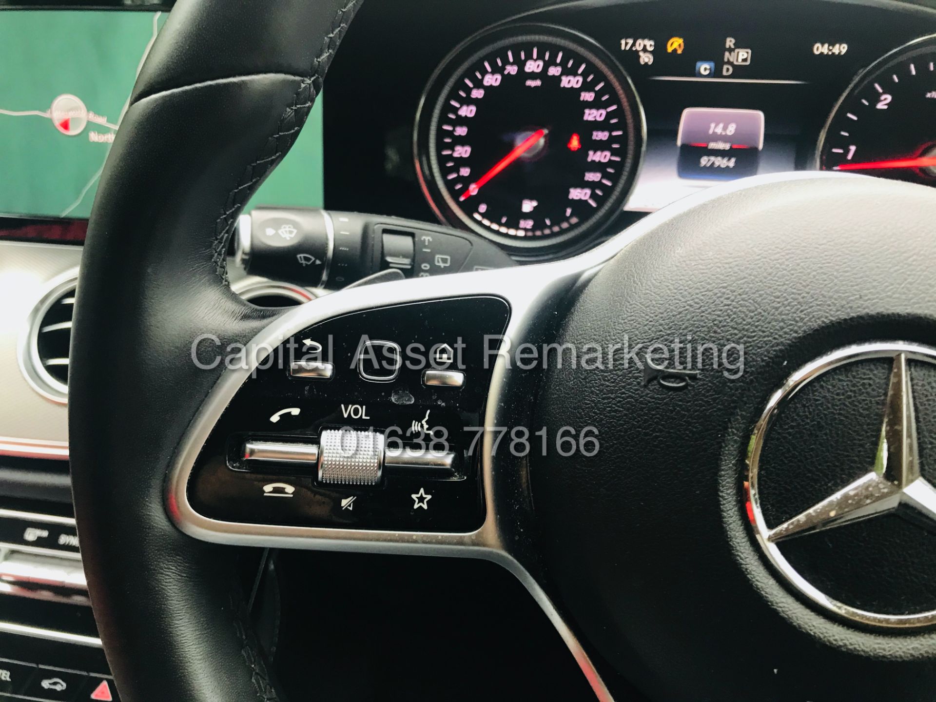 MERCEDES E220d "SE" SPECIAL EQUIPMENT ESTATE "AUTO" (2019 MODEL) 1 KEEPER - LEATHER - SAT NAV - WOW! - Image 16 of 35