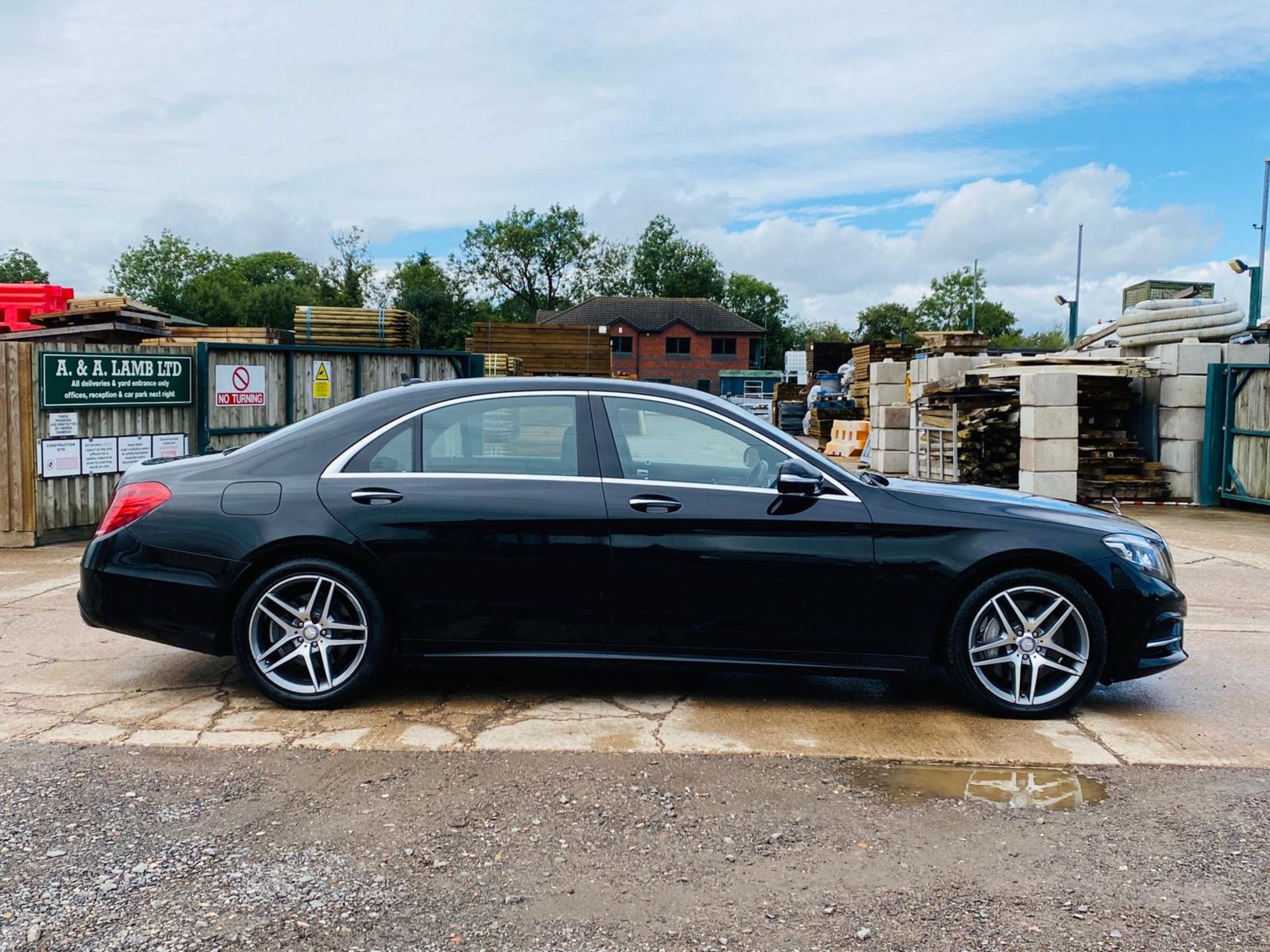 ON SALE MERCEDES S350d "LWB" "AMG LINE" 9G AUTO - 2017 MODEL - HUGE SPEC - LOW MILES - FULLY LOADED - Image 11 of 29