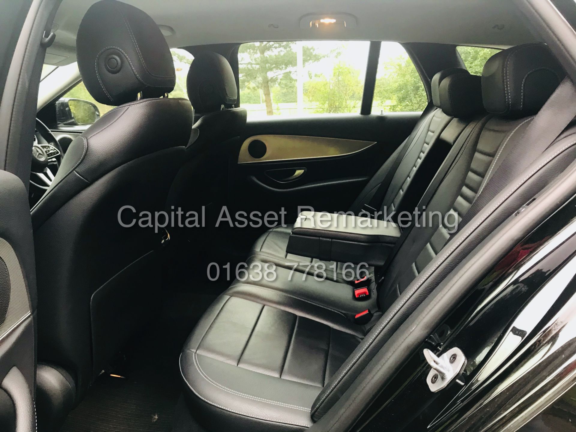 MERCEDES E220d "SE" SPECIAL EQUIPMENT ESTATE "AUTO" (2019 MODEL) 1 KEEPER - LEATHER - SAT NAV - WOW! - Image 35 of 35