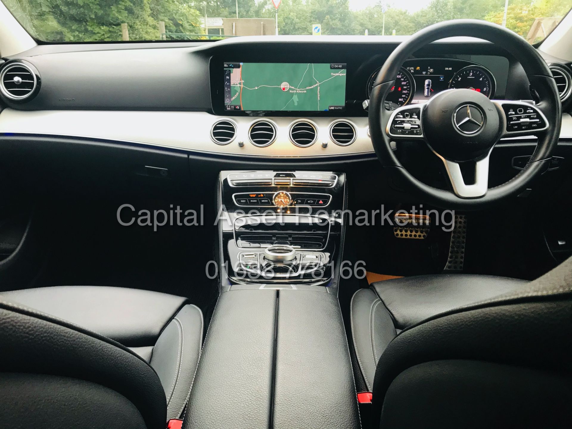 MERCEDES E220d "SE" SPECIAL EQUIPMENT ESTATE "AUTO" (2019 MODEL) 1 KEEPER - LEATHER - SAT NAV - WOW! - Image 12 of 35