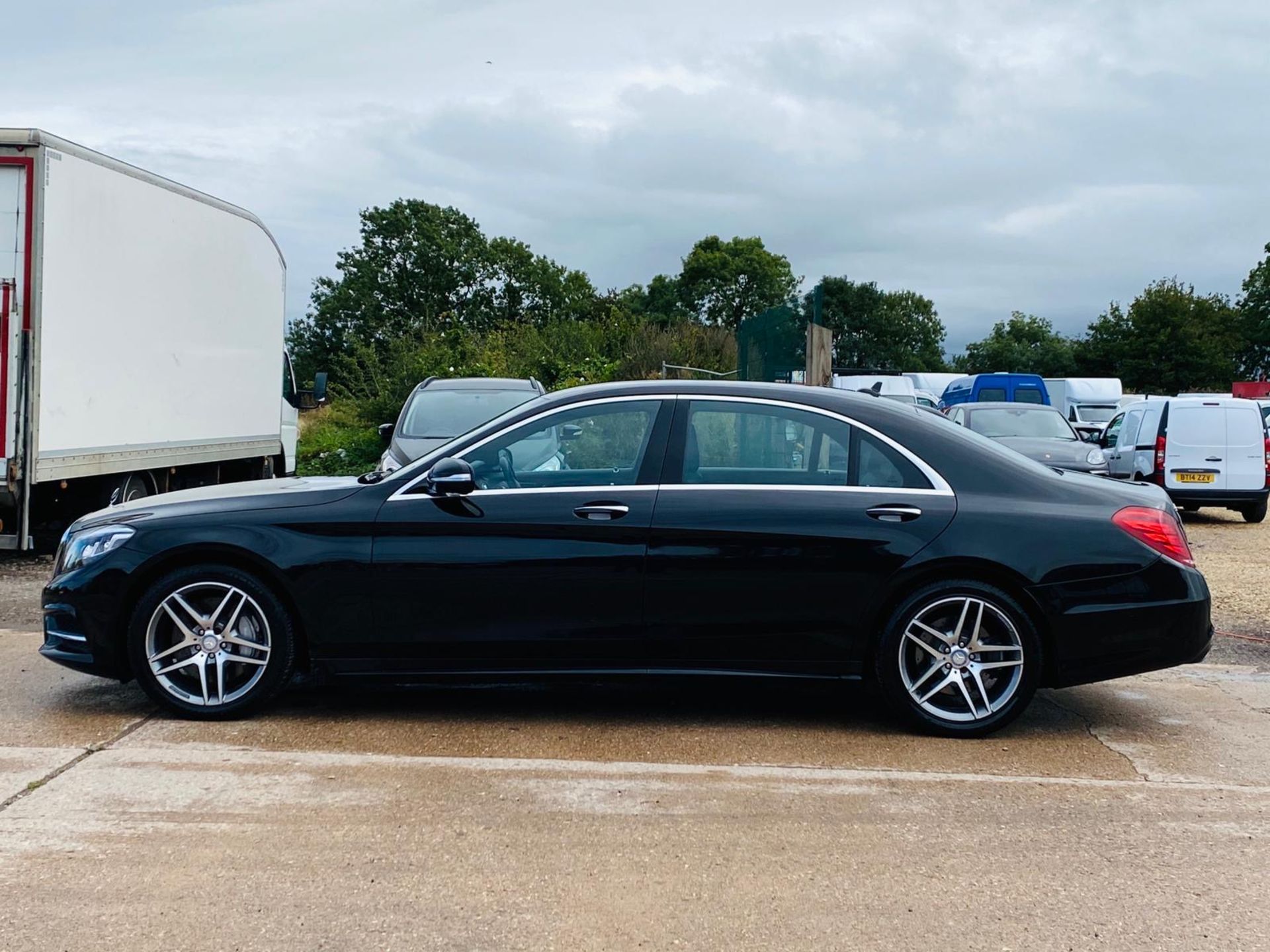 ON SALE MERCEDES S350d "LWB" "AMG LINE" 9G AUTO - 2017 MODEL - HUGE SPEC - LOW MILES - FULLY LOADED - Image 12 of 29