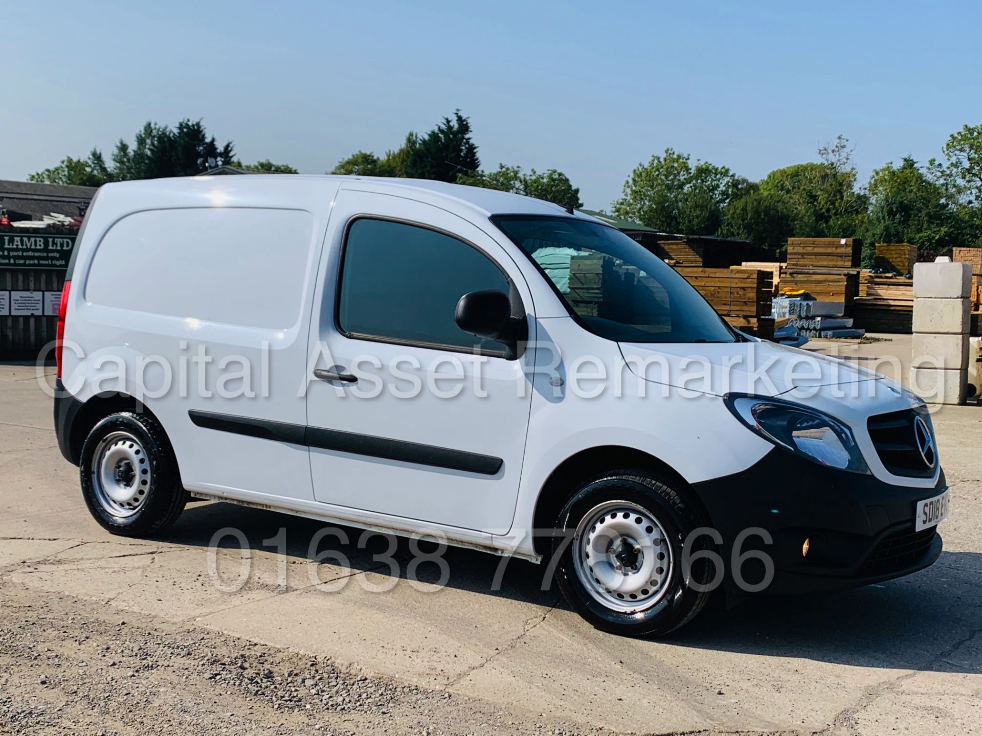 MERCEDES-BENZ CITAN 109 CDI *LWB - PANEL VAN* (2018 - EURO 6) '1.5 DIESEL' (1 OWNER) - Image 10 of 38