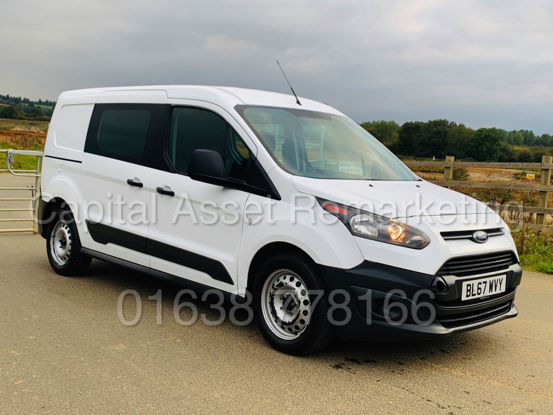 ON SALE FORD TRANSIT CONNECT *LWB- 5 SEATER CREW VAN* (2018 - EURO 6) 1.5 TDCI *AIR CON* (1 OWNER) - Image 3 of 45