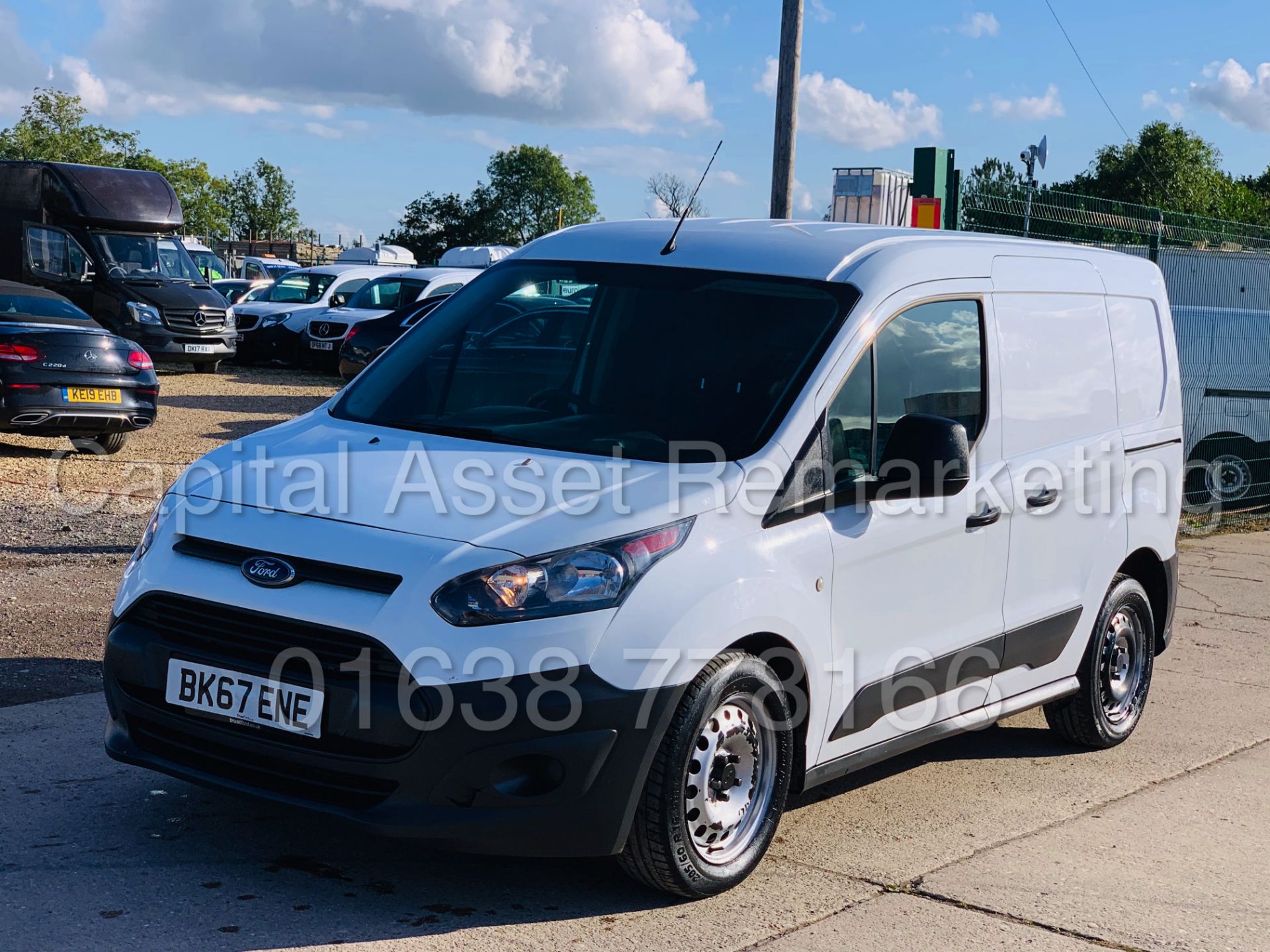 FORD TRANSIT CONNECT *SWB* (2018 - EURO 6) '1.5 TDCI - 6 SPEED' (1 OWNER) *U-LEZ COMPLIANT* - Image 5 of 37