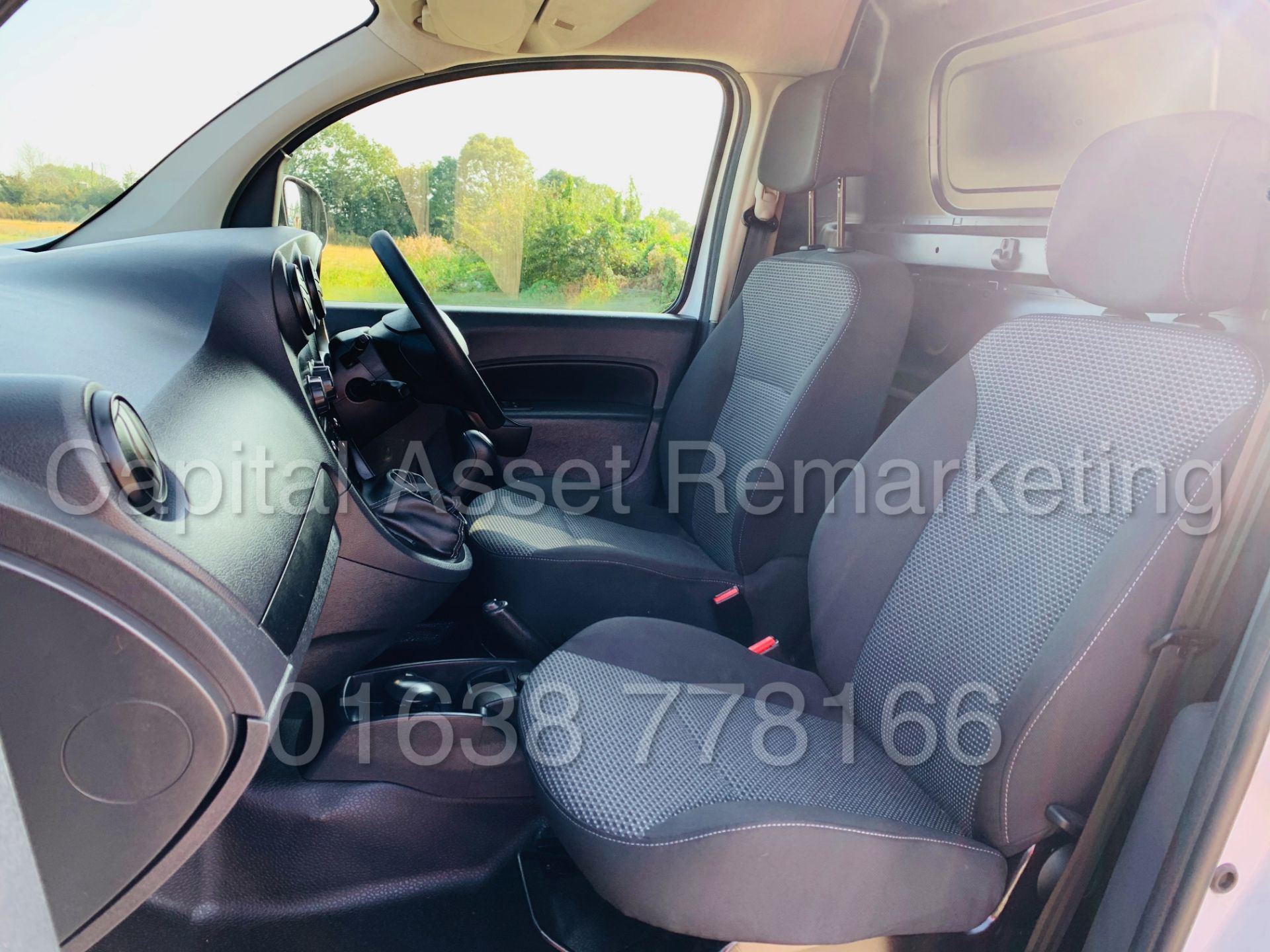 MERCEDES-BENZ CITAN 109 CDI *LWB - PANEL VAN* (2018 - EURO 6) '1.5 DIESEL' (1 OWNER) - Image 22 of 38