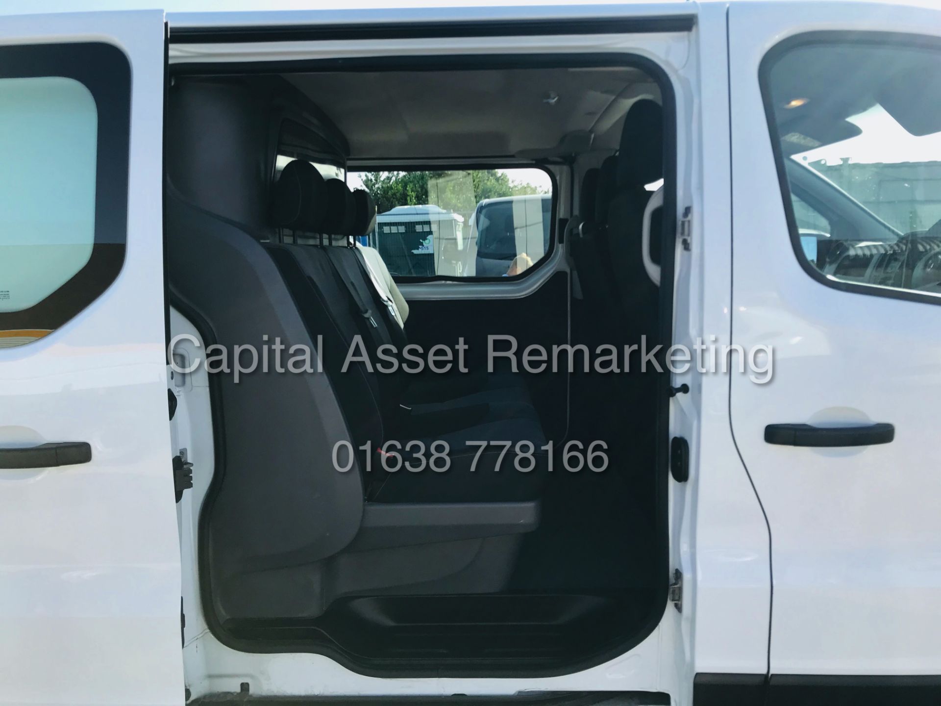 VIVARO VIVARO 1.6dci BI-TURBO "DUALINER / CREW VAN" 6 SEATER (2017 MODEL) ONLY 63k MILES!! - Image 20 of 20