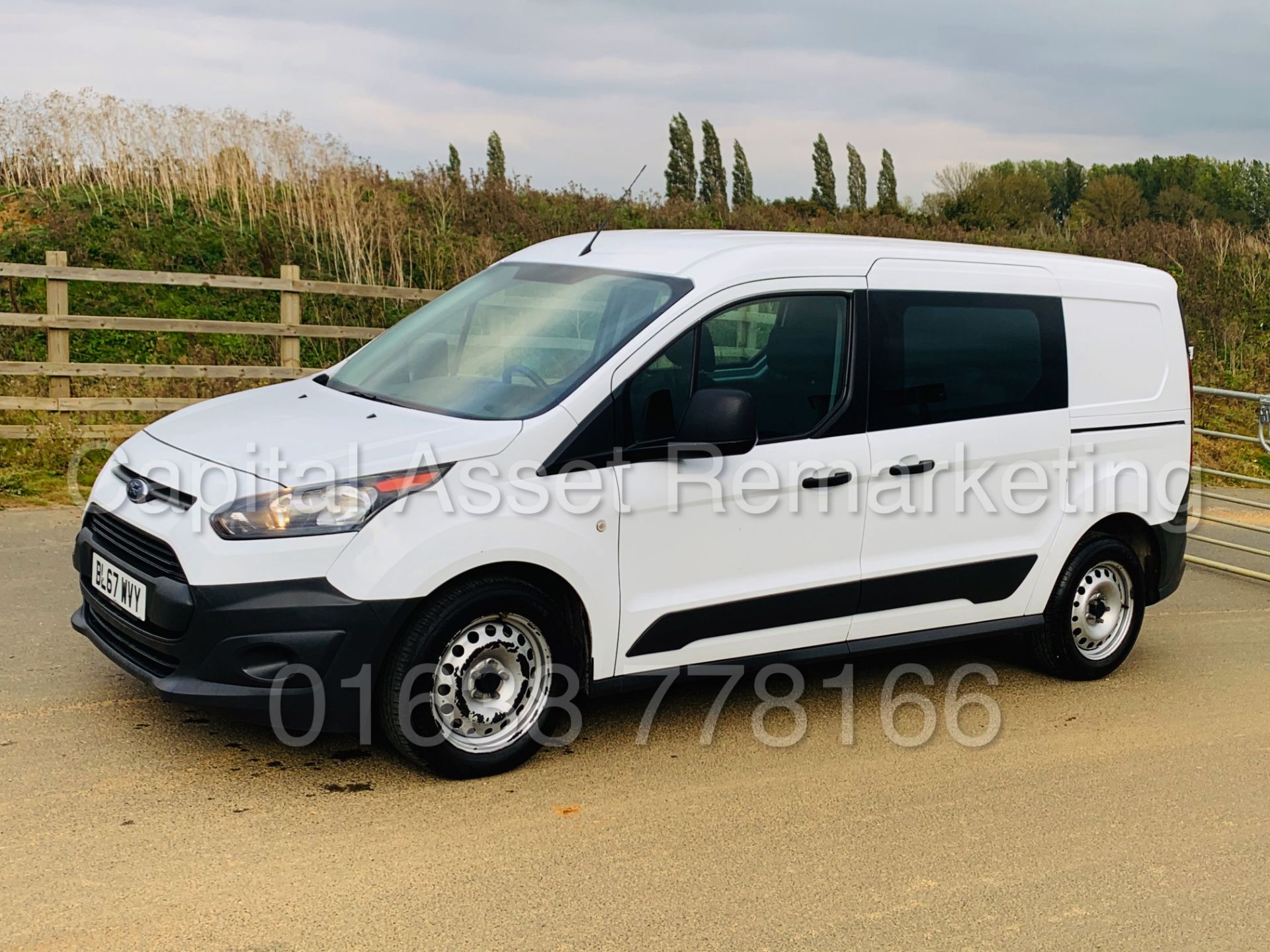 ON SALE FORD TRANSIT CONNECT *LWB- 5 SEATER CREW VAN* (2018 - EURO 6) 1.5 TDCI *AIR CON* (1 OWNER) - Image 7 of 45