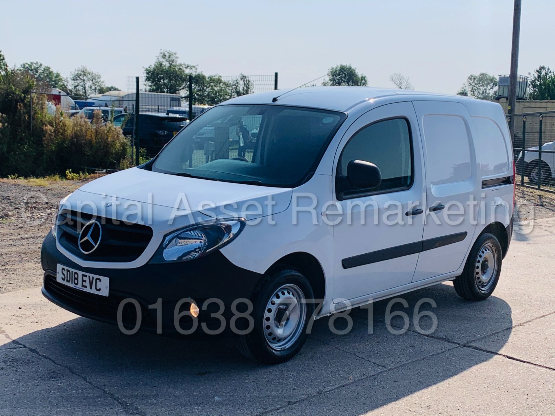 MERCEDES-BENZ CITAN 109 CDI *LWB - PANEL VAN* (2018 - EURO 6) '1.5 DIESEL' (1 OWNER) - Bild 2 aus 38