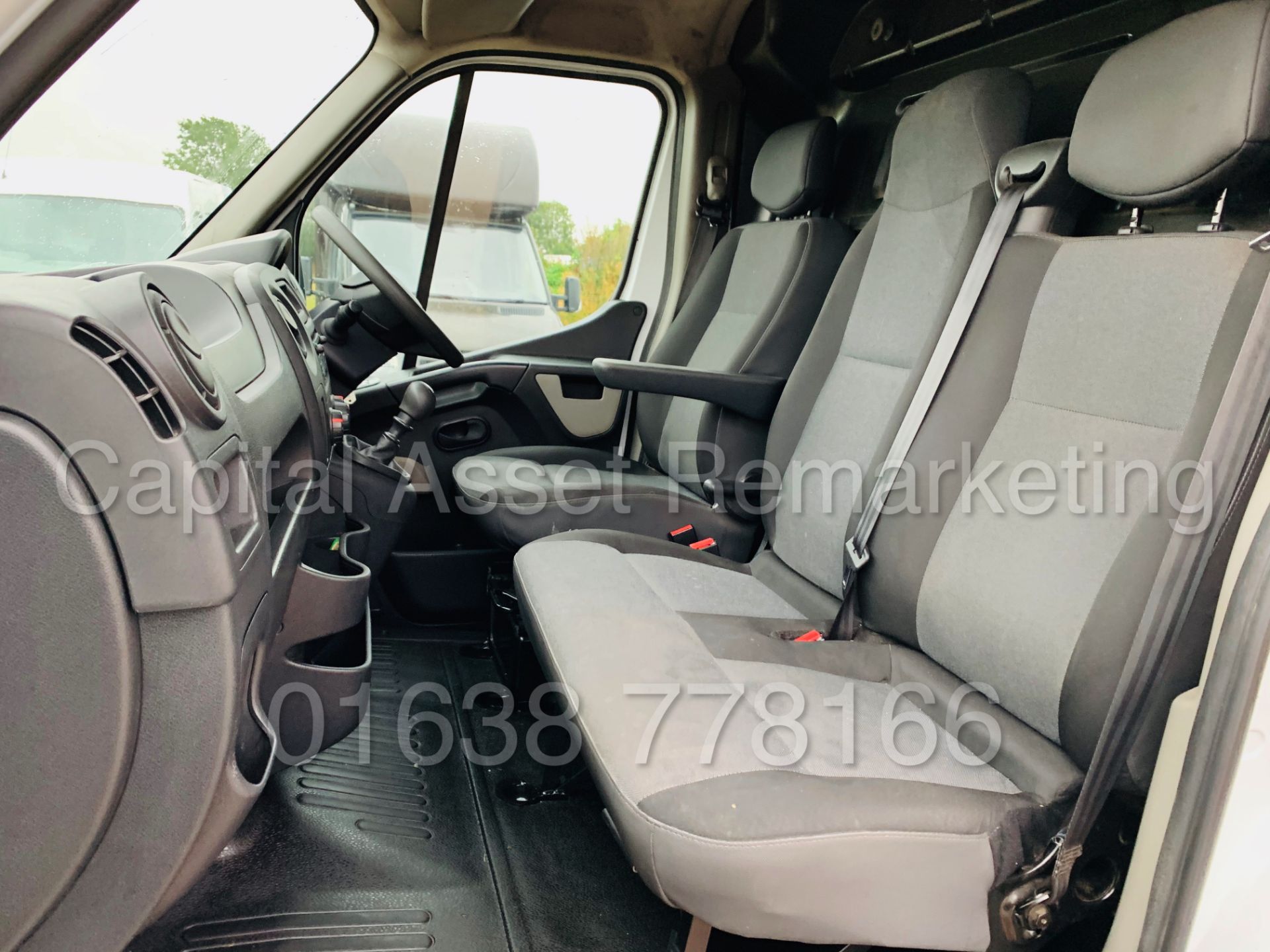 RENAULT MASTER *BUSINESS* LWB - LOW LOADER / LUTON BOX VAN (2019 - EURO 6) '2.3 DCI-130 BHP-6 SPEED' - Bild 24 aus 41