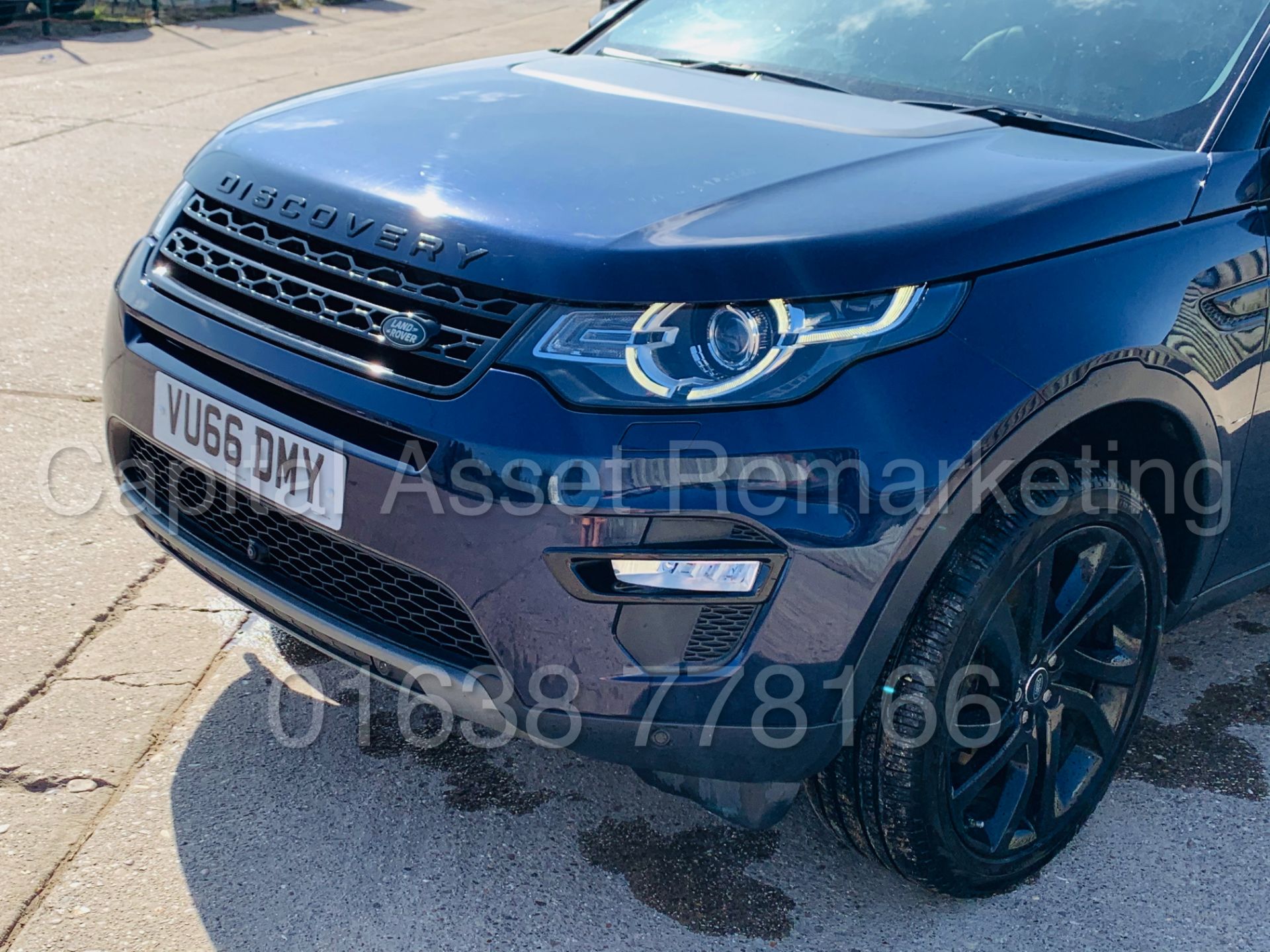 (On Sale) LAND ROVER DISCOVERY SPORT *HSE BLACK EDITION* SUV (66 REG) '2.0 TD4 - AUTO' **HUGE SPEC** - Image 16 of 55