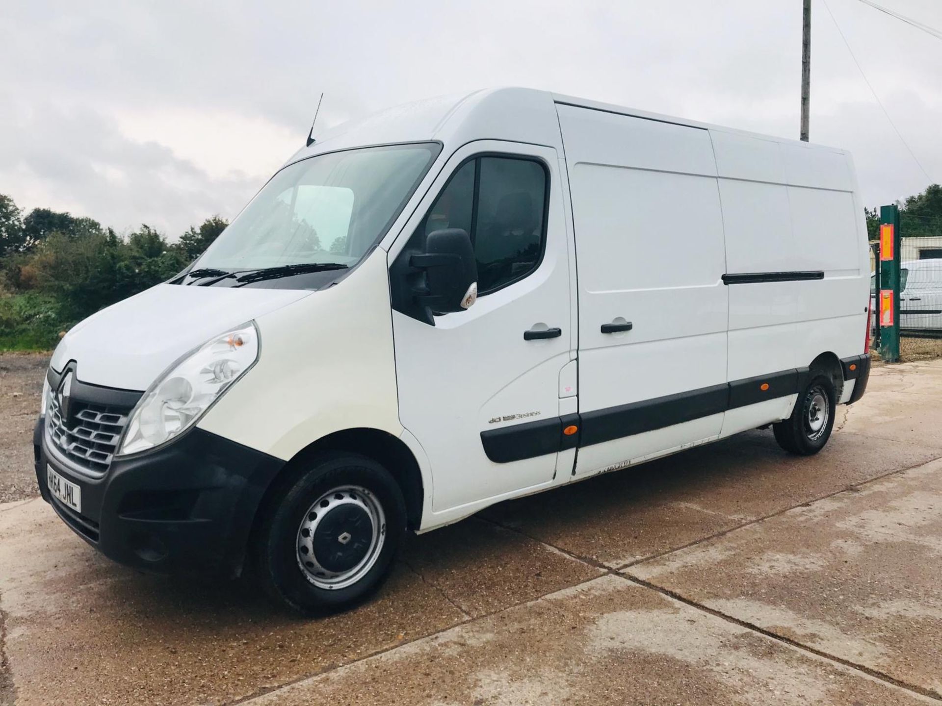 On Sale RENAULT MASTER *BUSINESS EDITION* LWB HI-ROOF (2015 MODEL) '2.3 DCI - 125 BHP - 6 SPEED' - Bild 9 aus 19