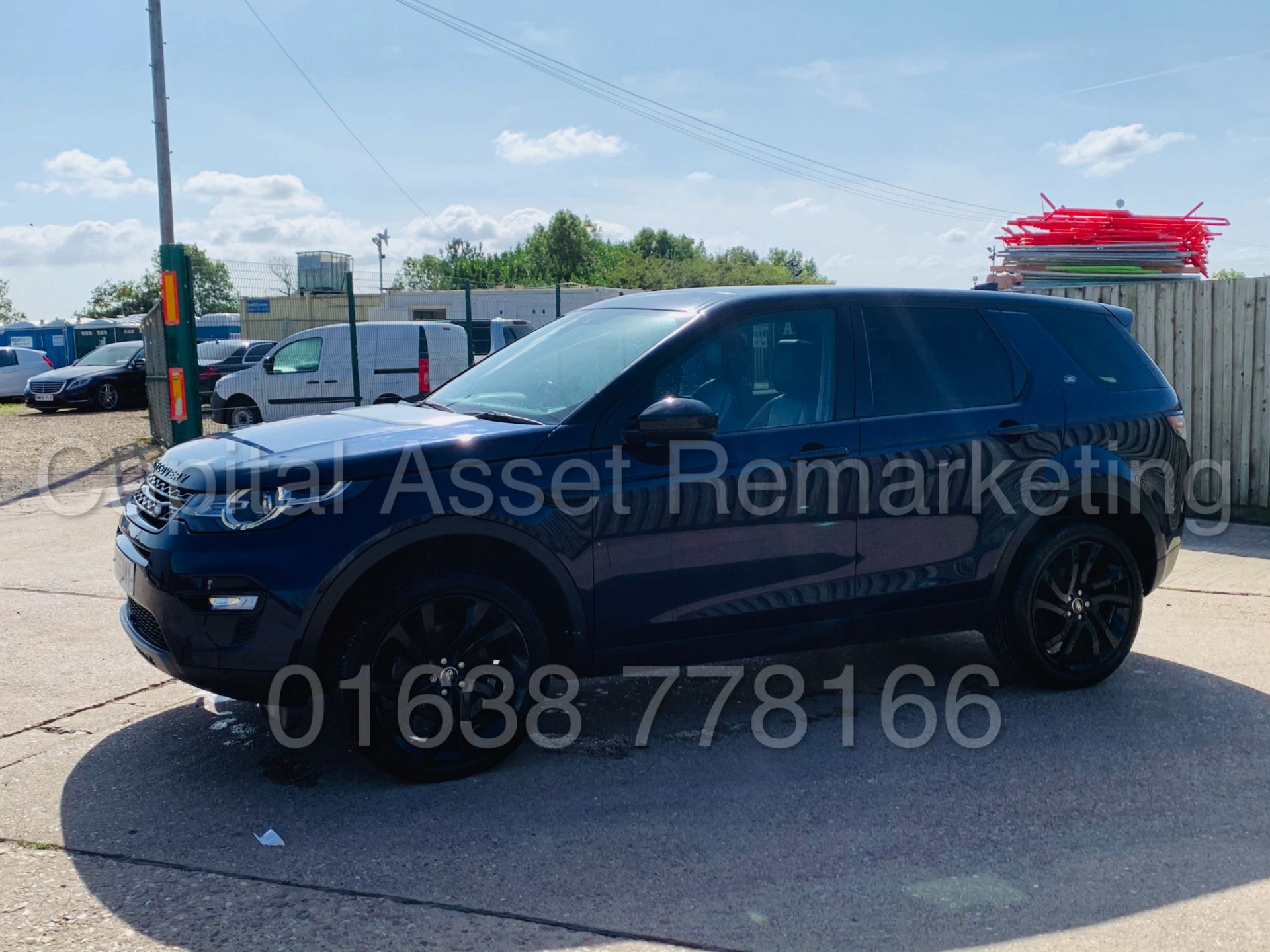 (On Sale) LAND ROVER DISCOVERY SPORT *HSE BLACK EDITION* SUV (66 REG) '2.0 TD4 - AUTO' **HUGE SPEC** - Image 6 of 55