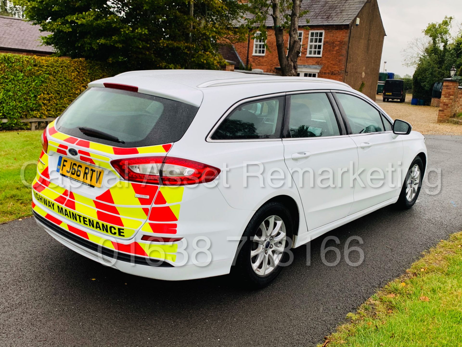 FORD MONDEO *ZETEC EDITION* 5 DOOR ESTATE (2017 - EURO 6) '1.5 TDCI - 120 BHP - 6 SPEED' *SAT NAV* - Image 13 of 50