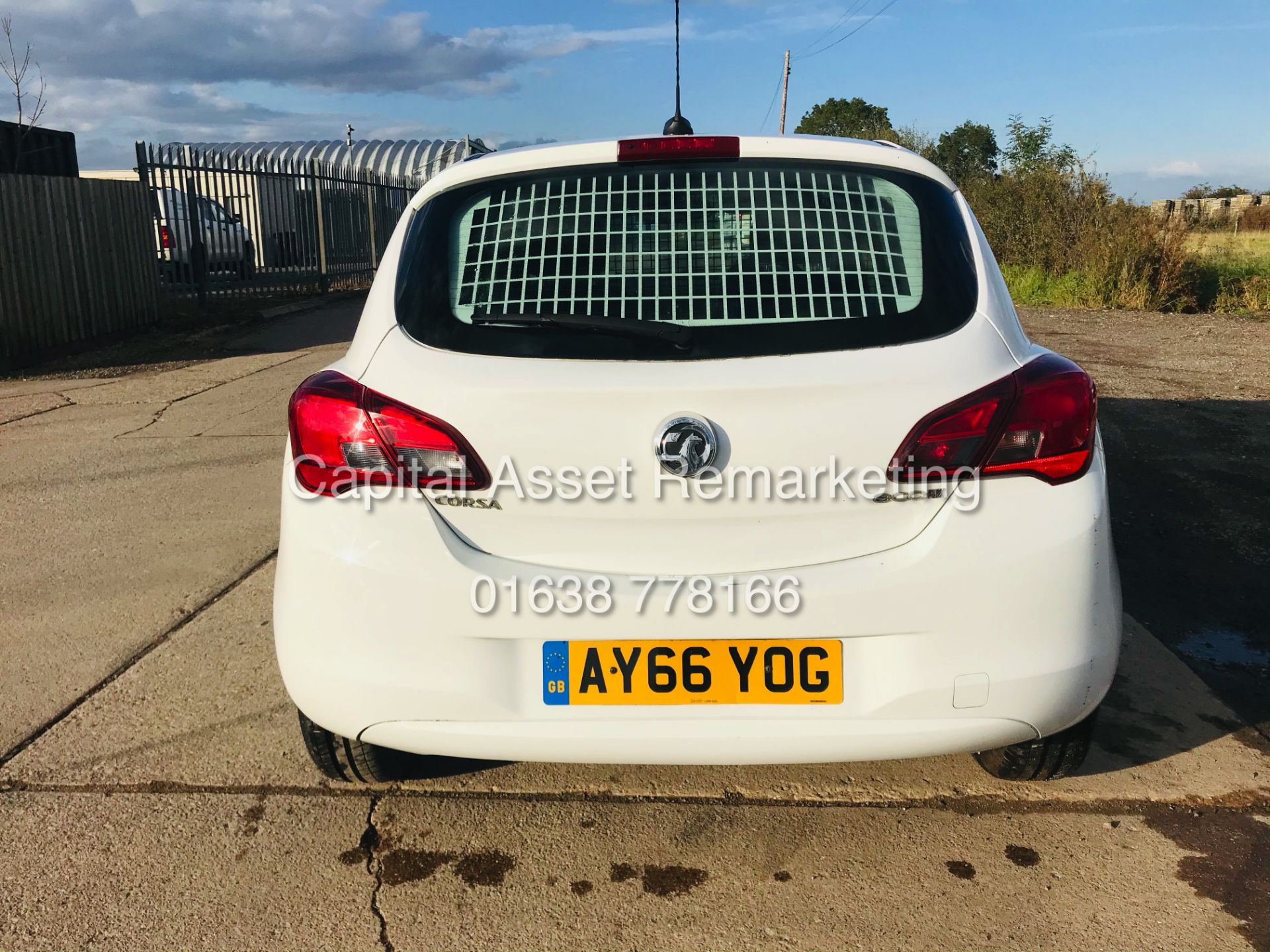 (On Sale) VAUXHALL CORSA VAN 1.3CDTI 16v EcoFLEX START/STOP (66 REG) 1 OWNER - FSH - AIR CON - Image 14 of 30