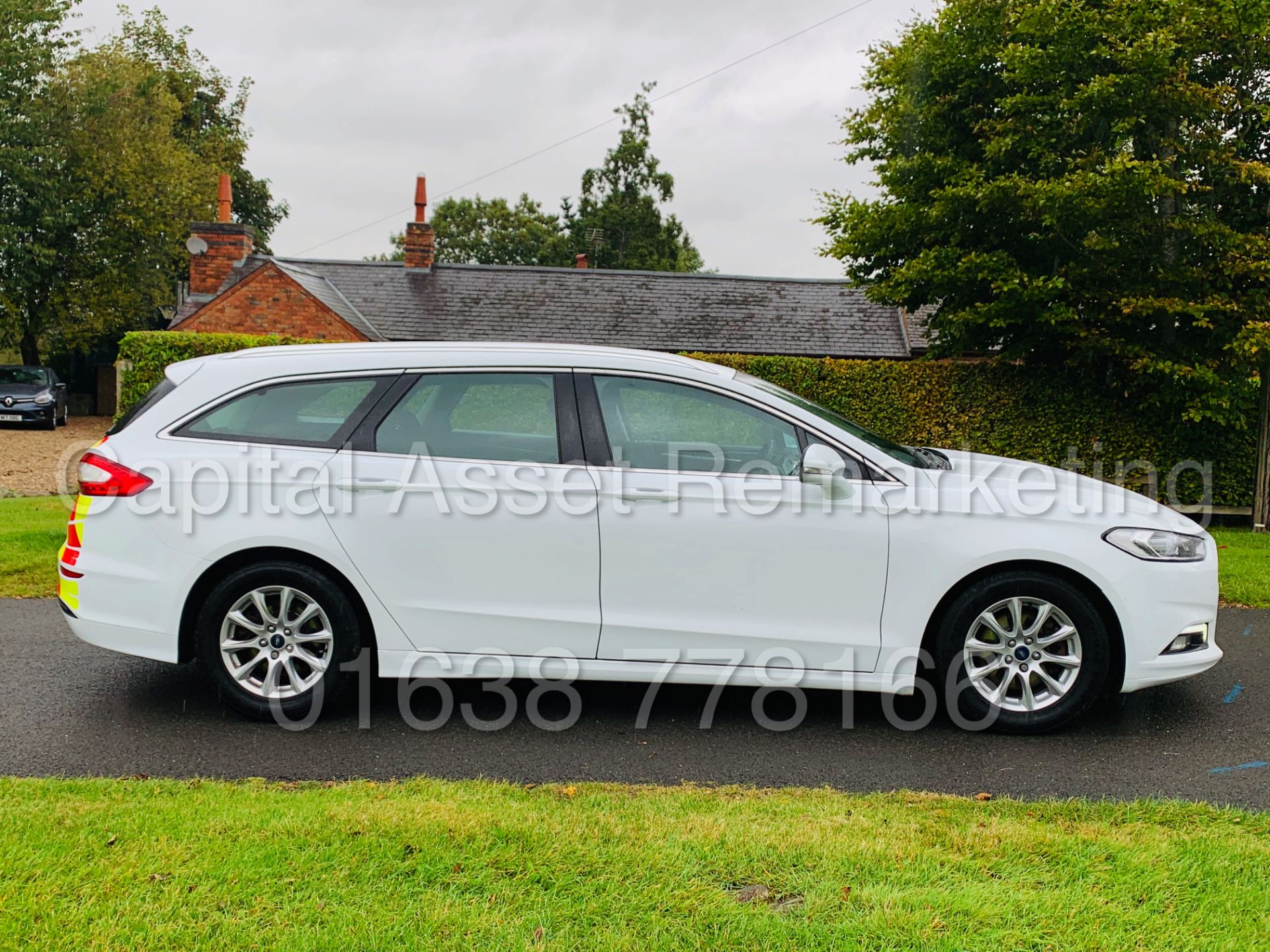 FORD MONDEO *ZETEC EDITION* 5 DOOR ESTATE (2017 - EURO 6) '1.5 TDCI - 120 BHP - 6 SPEED' *SAT NAV* - Image 14 of 50