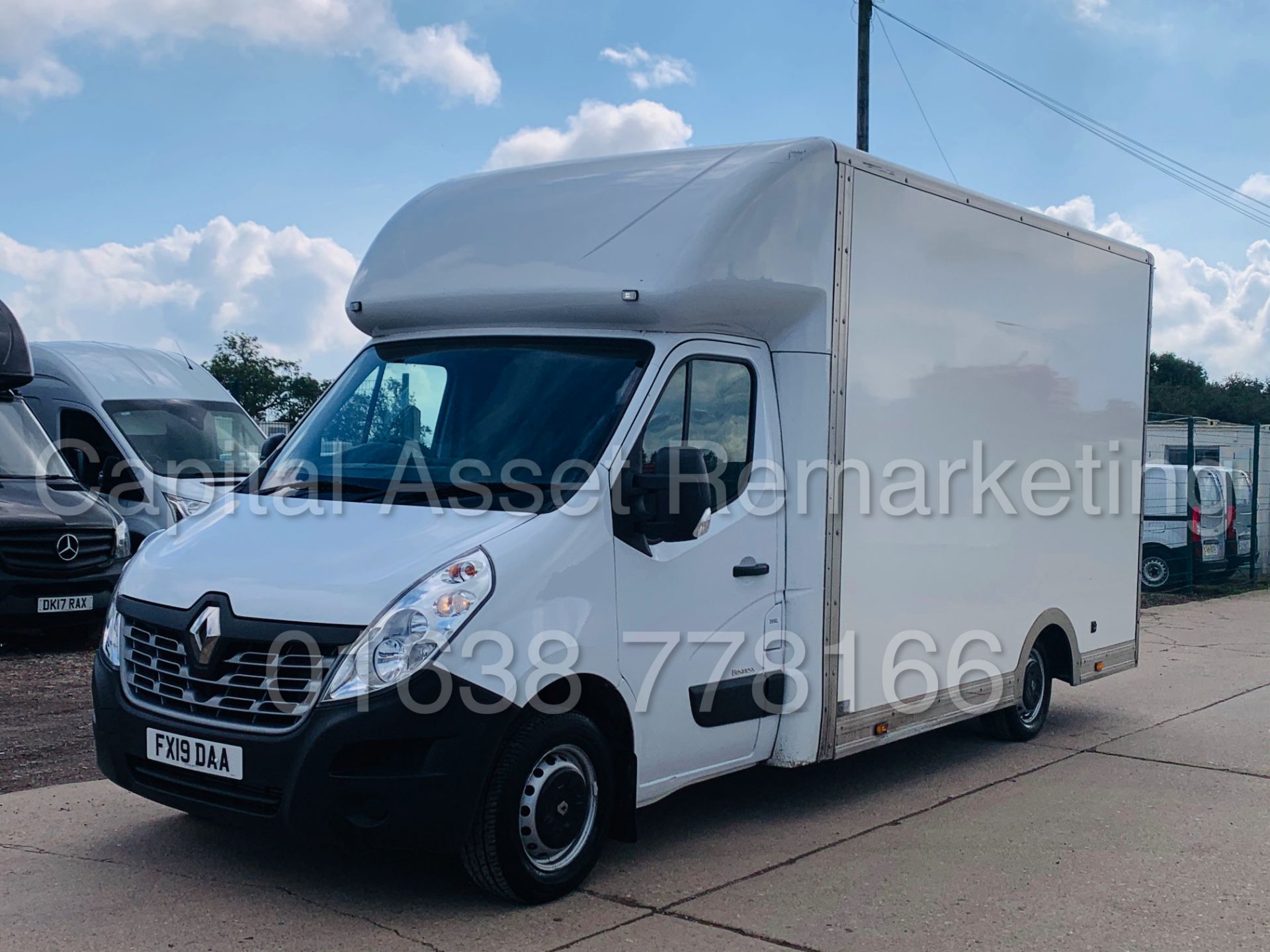 RENAULT MASTER *BUSINESS* LWB - LOW LOADER / LUTON BOX VAN (2019 - EURO 6) '2.3 DCI-130 BHP-6 SPEED' - Image 6 of 43