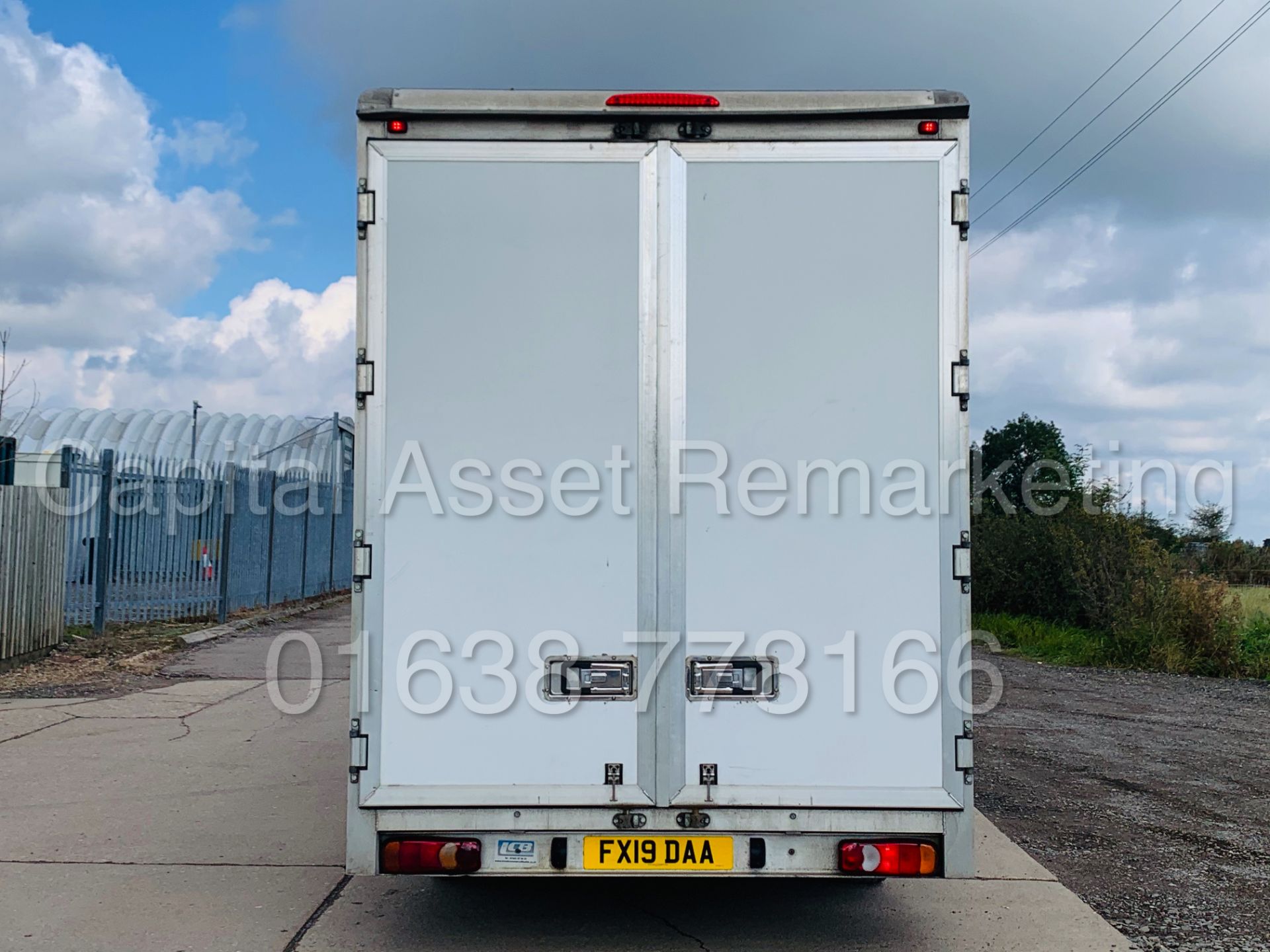 RENAULT MASTER *BUSINESS* LWB - LOW LOADER / LUTON BOX VAN (2019 - EURO 6) '2.3 DCI-130 BHP-6 SPEED' - Image 11 of 43