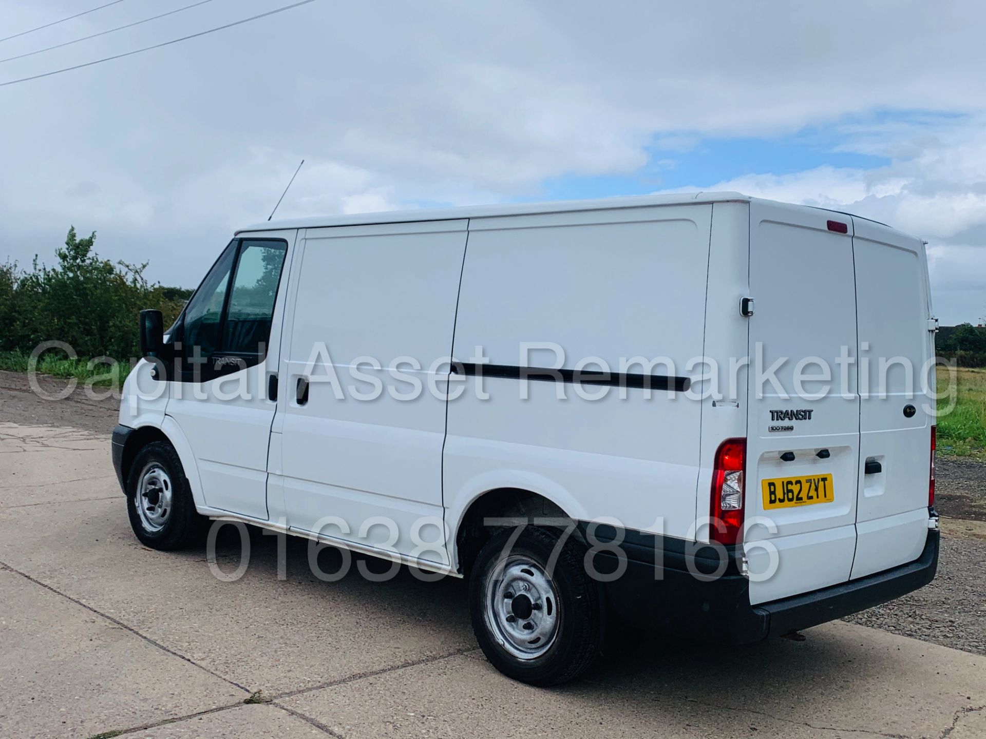 On Sale FORD TRANSIT 100 T280 FWD *SWB - PANEL VAN* (2013 MODEL) '2.2 TDCI - 100 BHP -(NO VAT) - Image 9 of 34