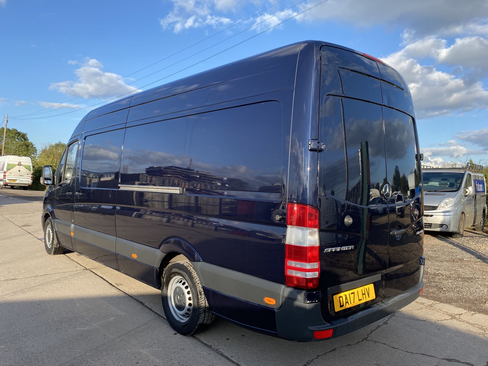 MERCEDES SPRINTER 314CDI "LWB" HIGH ROOF FRIDGE VAN "ULEZ COMPLIANT EURO 6 - 17 REG- 1 OWNER - Image 6 of 16