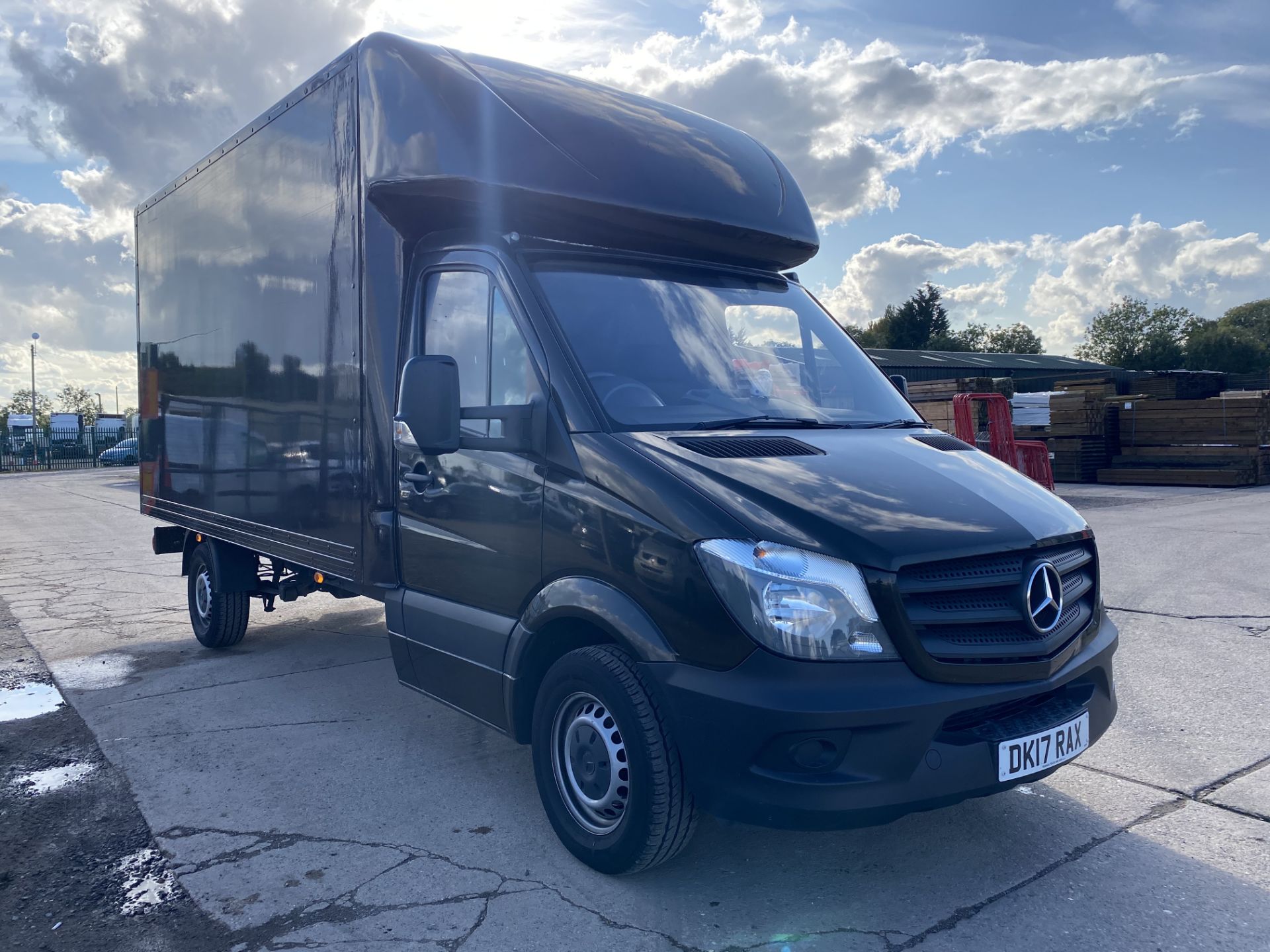 On Sale MERCEDES SPRINTER 316CDI (160) "LWB"LUTON BOX VAN -EURO 6 "ULEZ COMPLIANT"17 REG 56K MILES! - Image 2 of 16