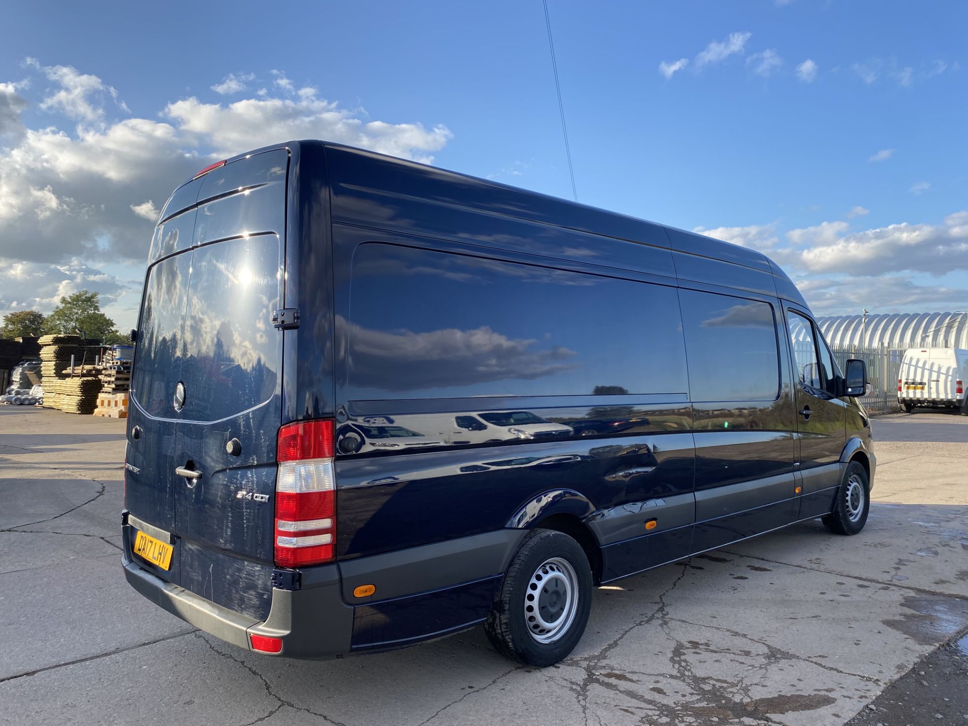 MERCEDES SPRINTER 314CDI "LWB" HIGH ROOF FRIDGE VAN "ULEZ COMPLIANT EURO 6 - 17 REG- 1 OWNER - Image 8 of 16