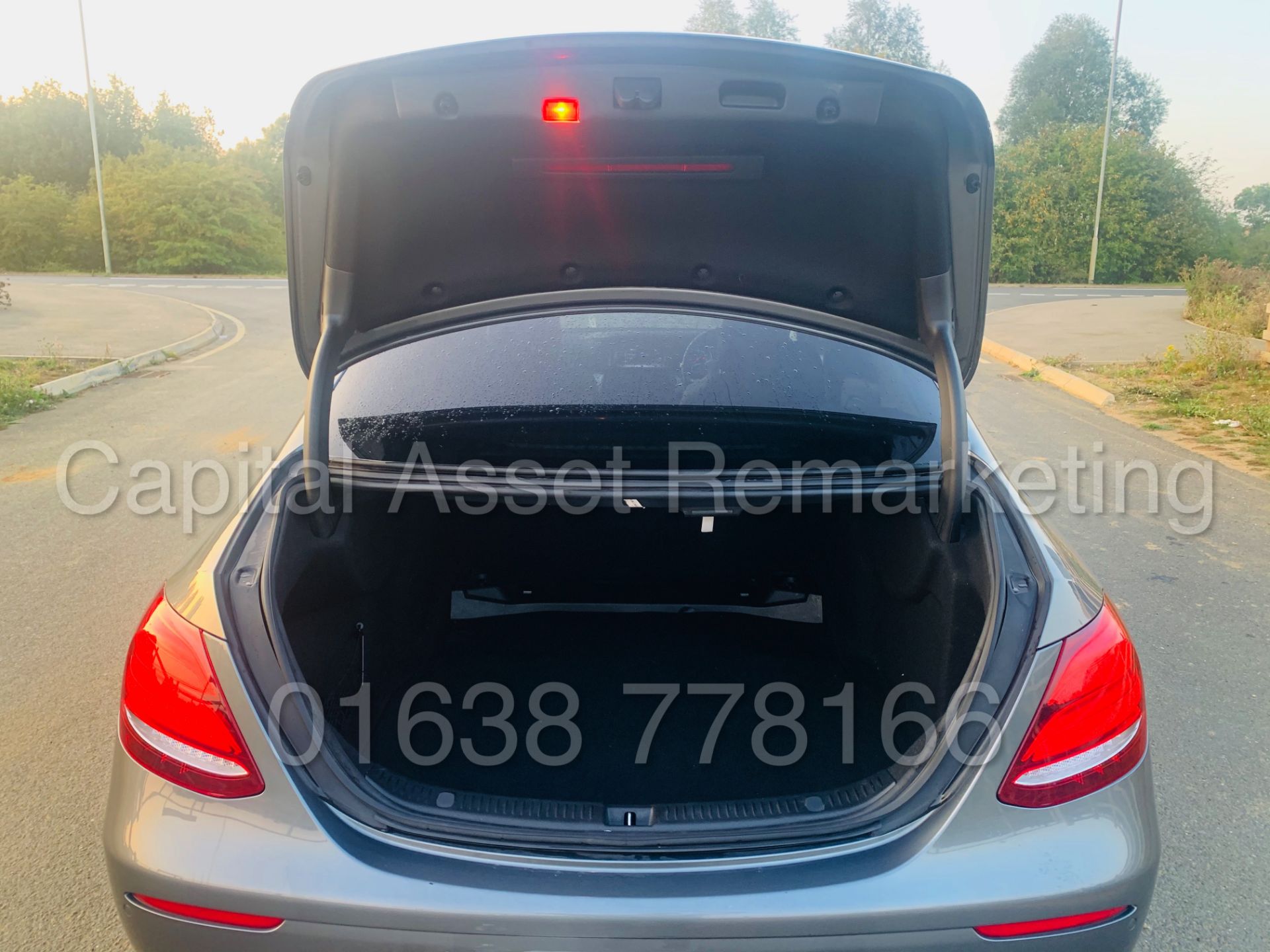 (On Sale) MERCEDES-BENZ E220D *SALOON* (2018 - NEW MODEL) '9-G TRONIC AUTO - SAT NAV' *MASSIVE SPEC* - Image 28 of 53