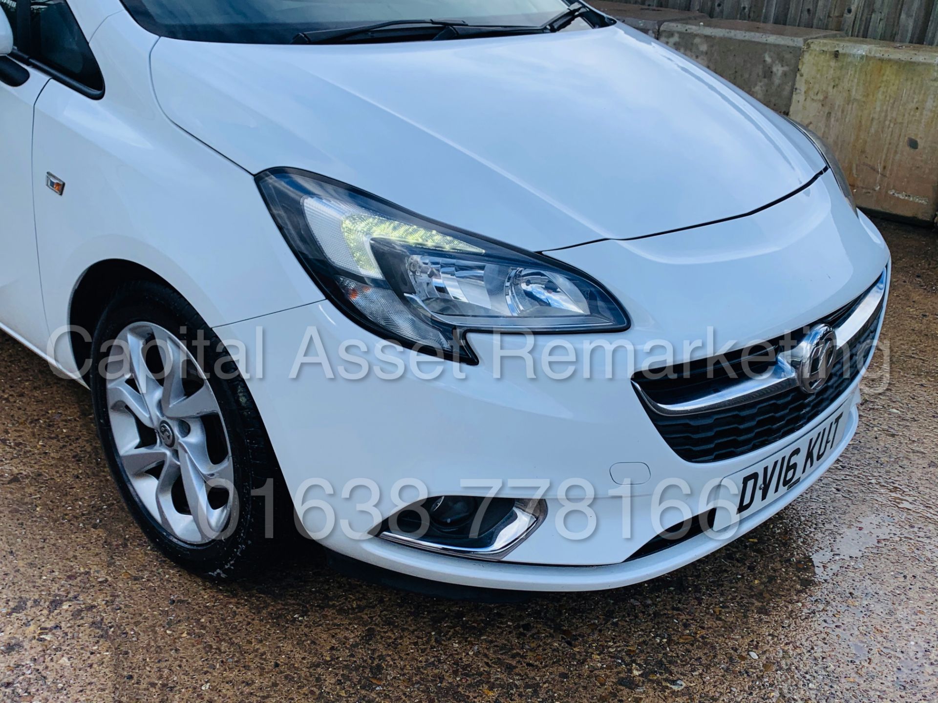 (On Sale) VAUXHALL CORSA *SPORTIVE - VAN* (2016 - NEW MODEL) '95 BHP - 6 SPEED' *A/C* (1 OWNER) - Image 15 of 43