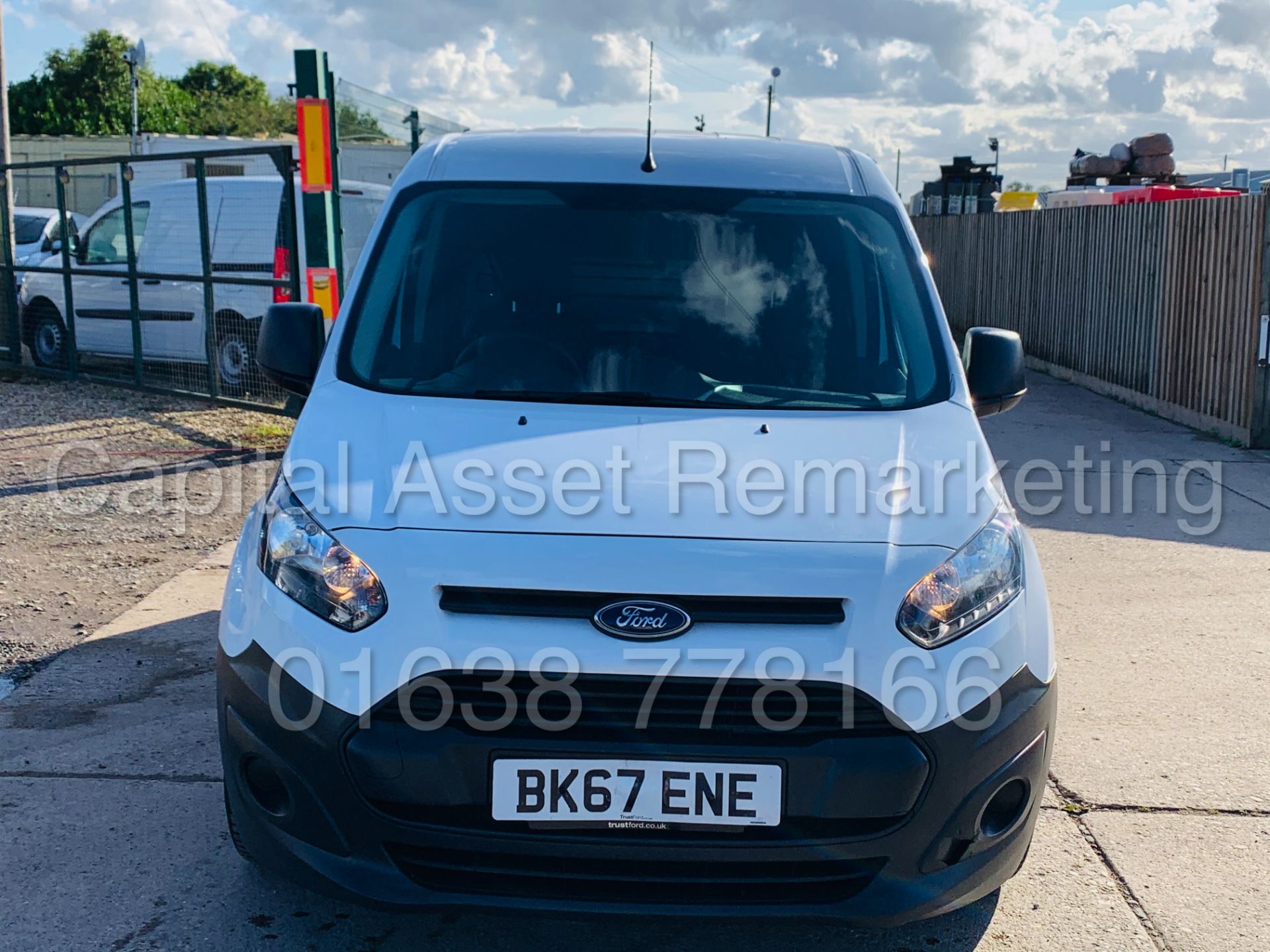 (On Sale) FORD TRANSIT CONNECT *SWB* (67 REG -EURO 6) '1.5 TDCI-6 SPEED' (1 OWNER) *U-LEZ COMPLIANT* - Image 3 of 37