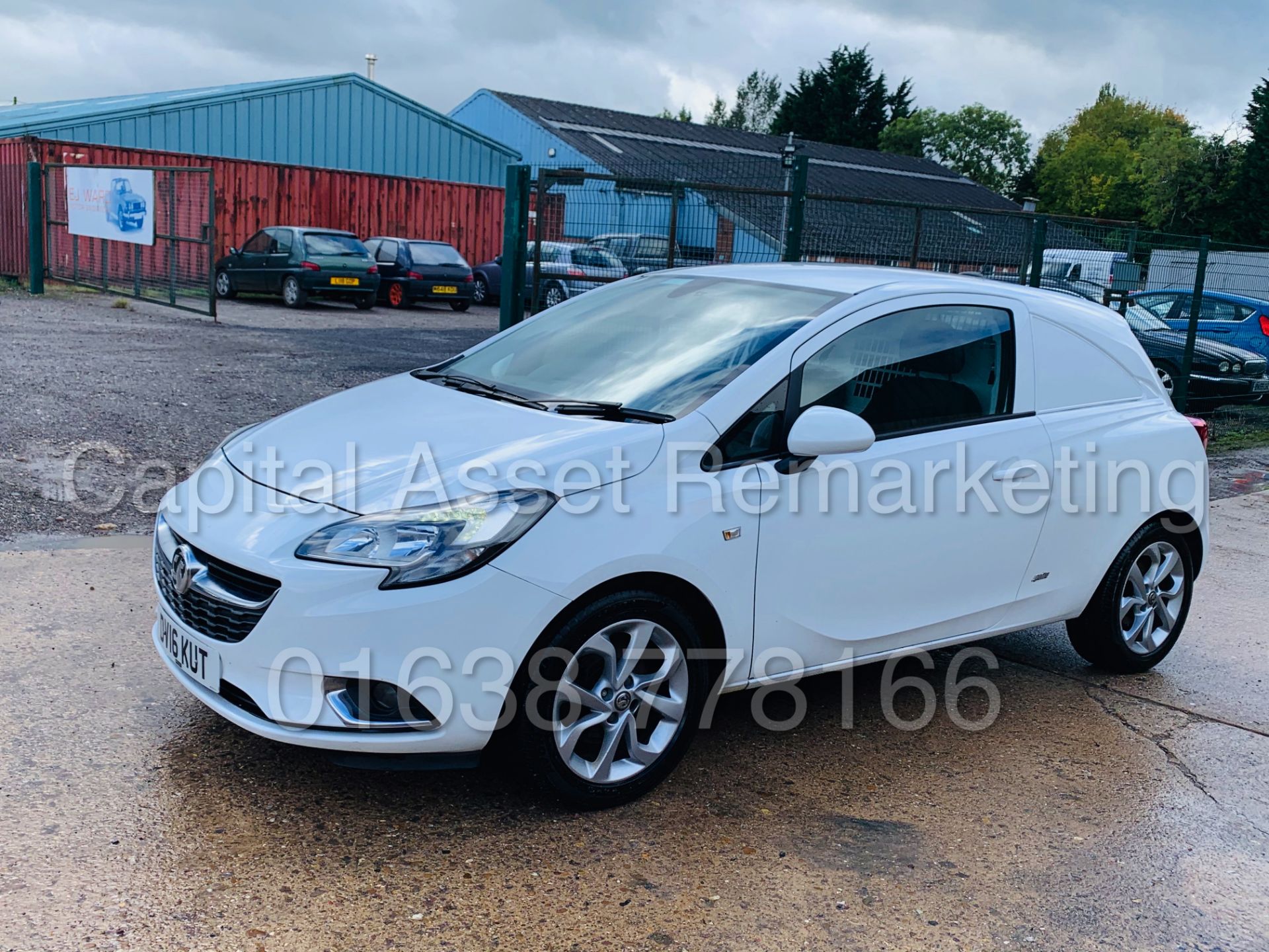 (On Sale) VAUXHALL CORSA *SPORTIVE - VAN* (2016 - NEW MODEL) '95 BHP - 6 SPEED' *A/C* (1 OWNER) - Image 6 of 43