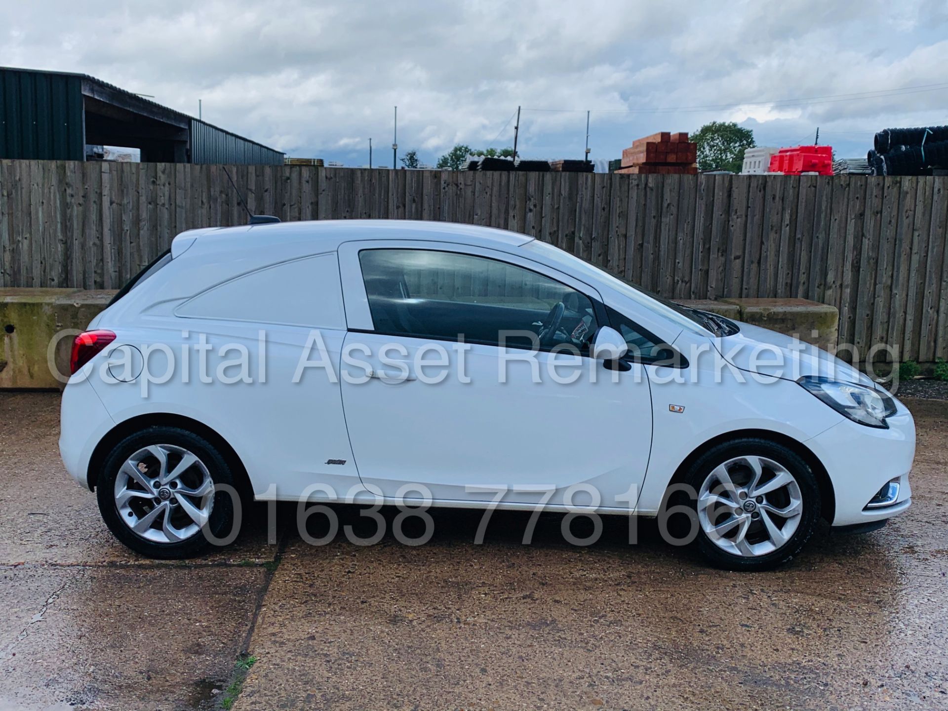 (On Sale) VAUXHALL CORSA *SPORTIVE - VAN* (2016 - NEW MODEL) '95 BHP - 6 SPEED' *A/C* (1 OWNER) - Image 14 of 43