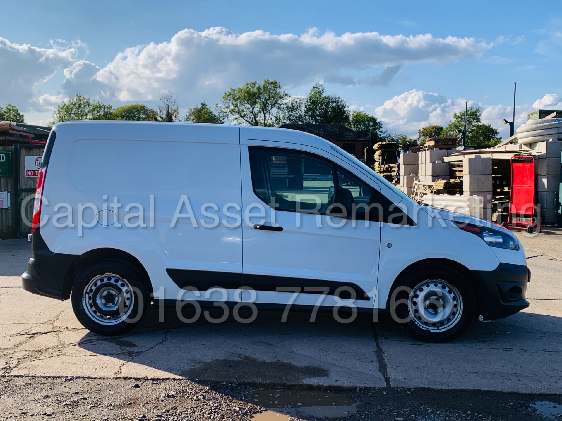 (On Sale) FORD TRANSIT CONNECT *SWB* (67 REG -EURO 6) '1.5 TDCI-6 SPEED' (1 OWNER) *U-LEZ COMPLIANT* - Image 13 of 37