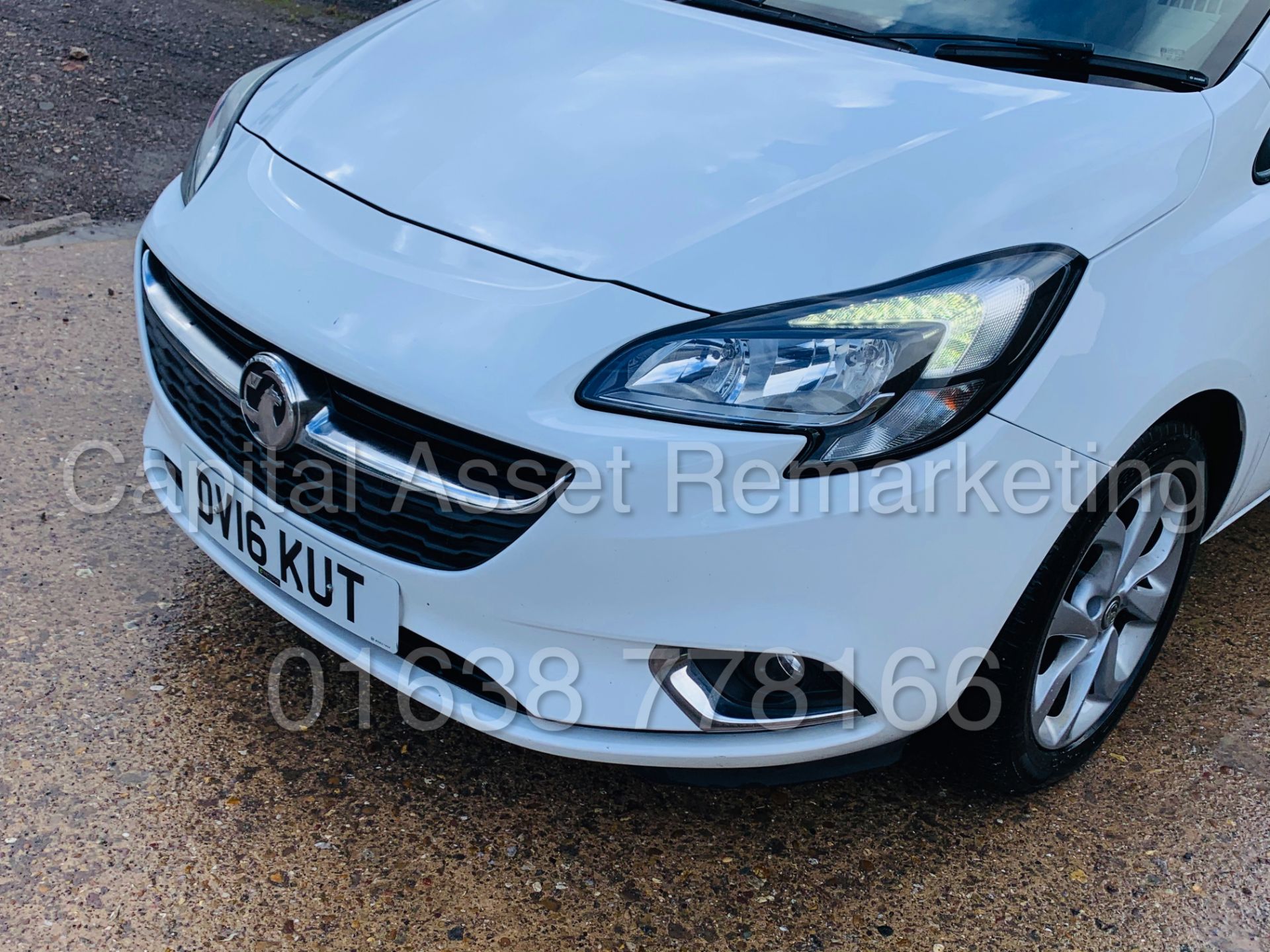 (On Sale) VAUXHALL CORSA *SPORTIVE - VAN* (2016 - NEW MODEL) '95 BHP - 6 SPEED' *A/C* (1 OWNER) - Image 16 of 43