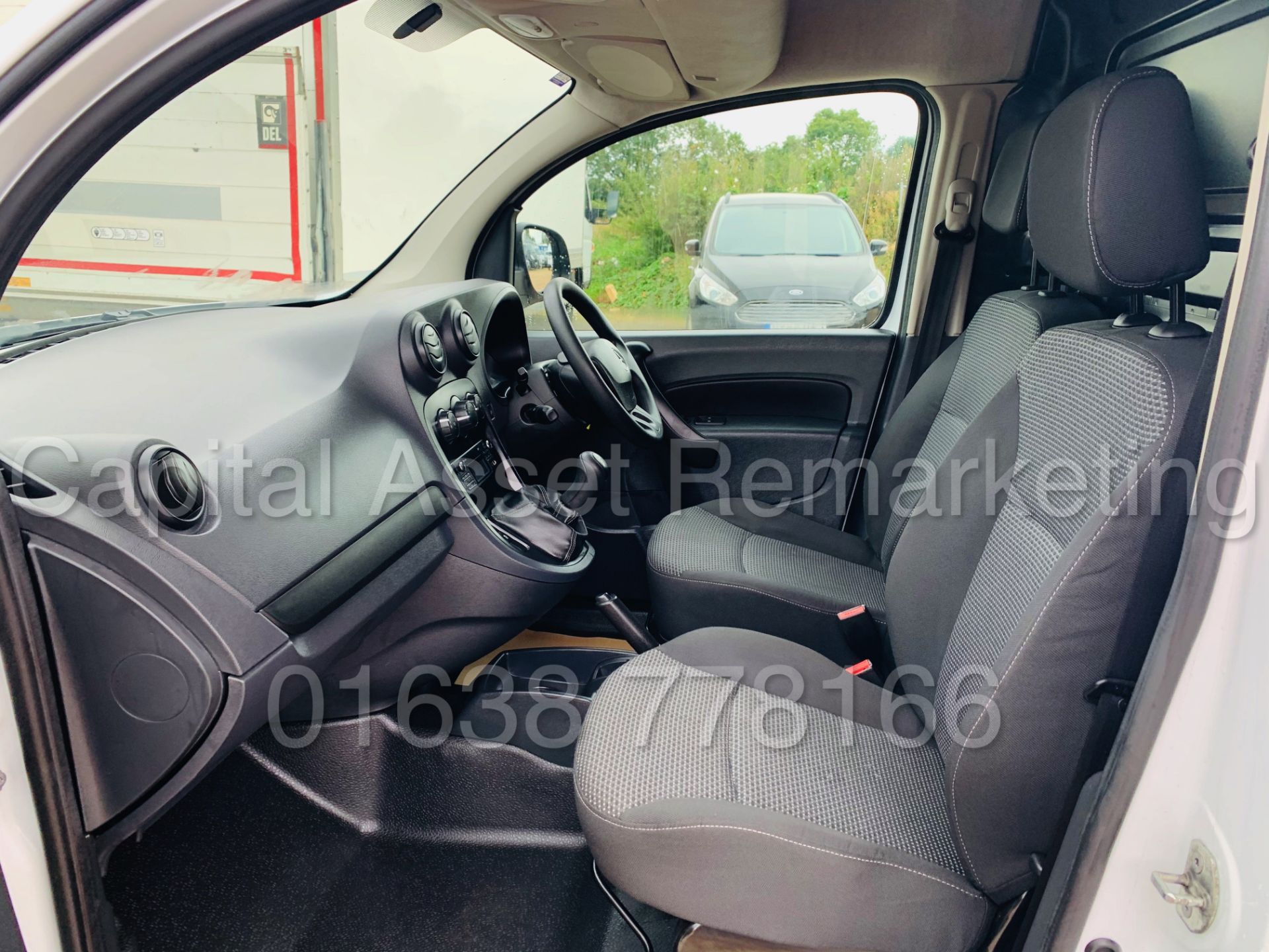 MERCEDES-BENZ CITAN 109 CDI *LWB - PANEL VAN* (2018 - EURO 6) '1.5 DIESEL' (1 OWNER) - Image 21 of 38