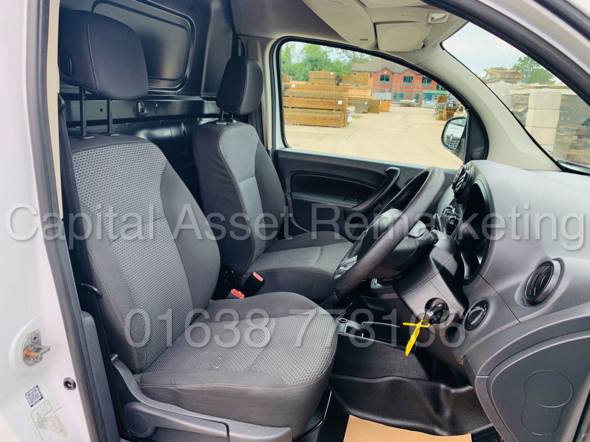 MERCEDES-BENZ CITAN 109 CDI *LWB - PANEL VAN* (2018 - EURO 6) '1.5 DIESEL' (1 OWNER) - Image 27 of 38