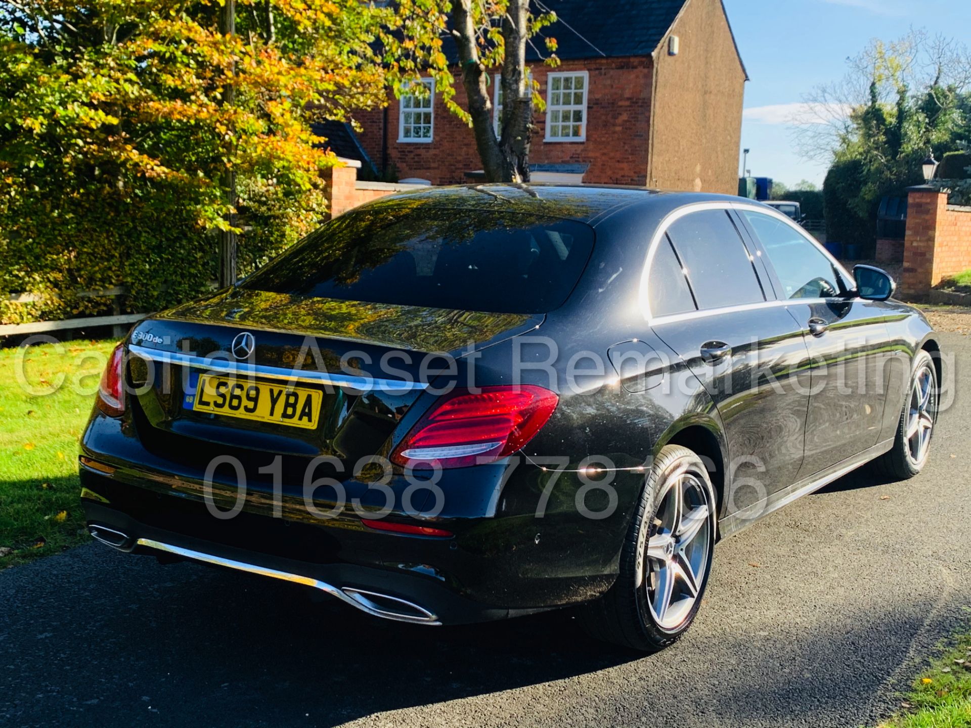 (On Sale) MERCEDES-BENZ E300de *AMG LINE -SALOON* DIESEL HYBRID (69 REG) '9G TRONIC - SAT NAV' *WOW* - Image 12 of 55